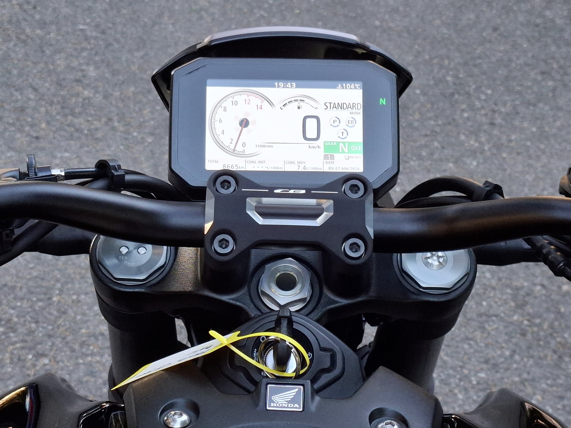 HONDA CB 1000 R-image-7