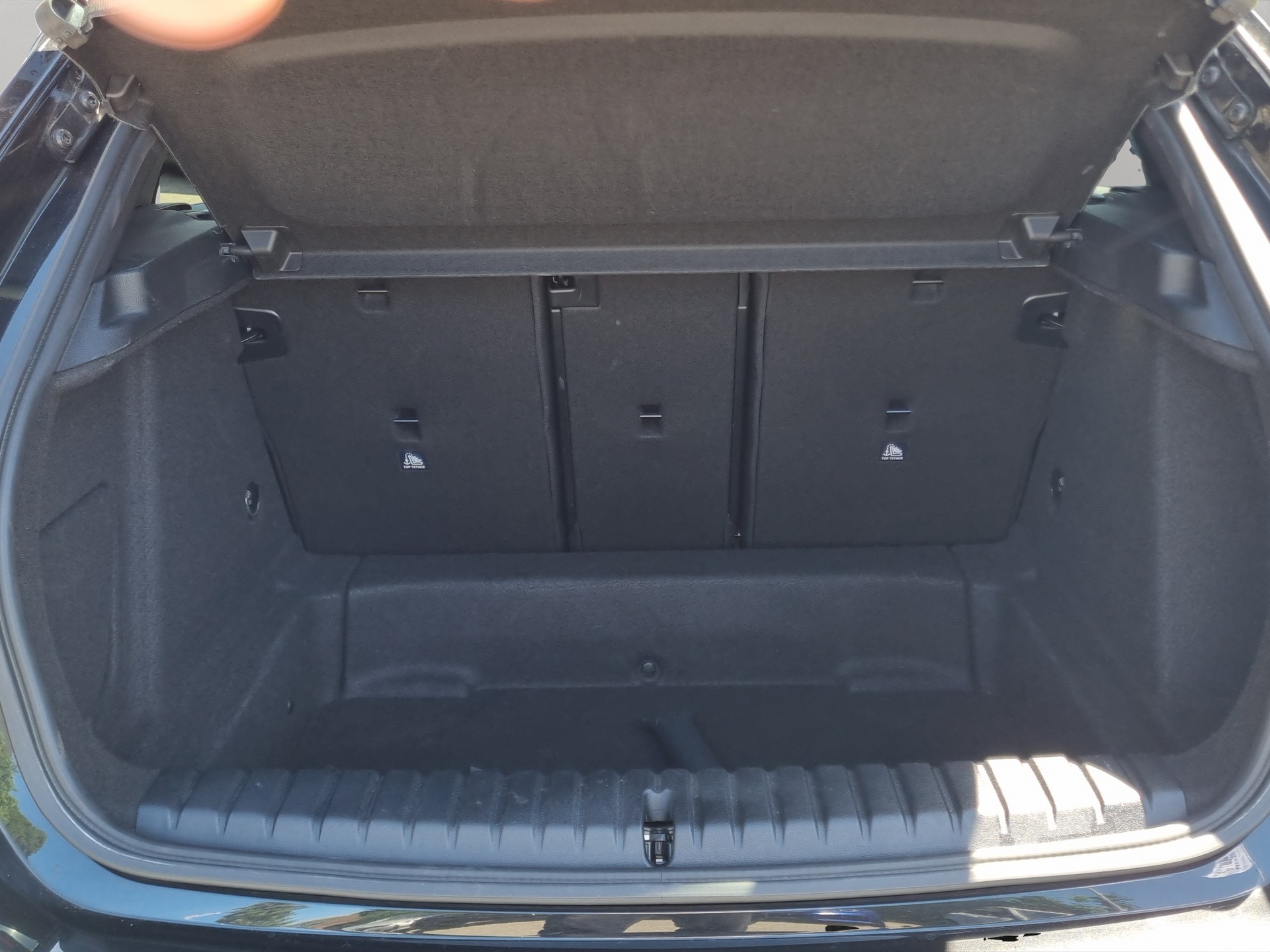 BMW M135i xDrive Steptronic-image-19