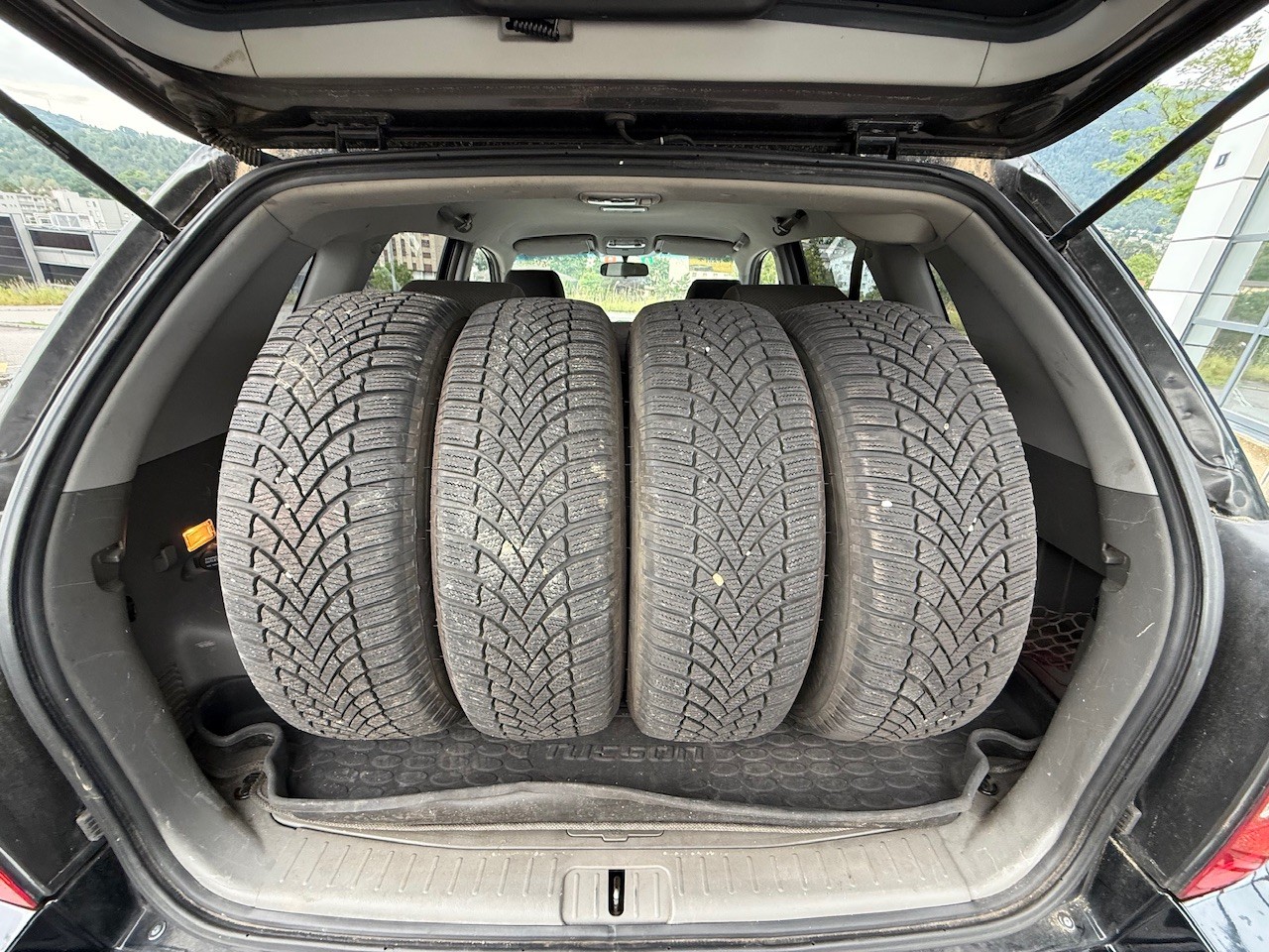 HYUNDAI Tucson 2.0 16V Comfort City 2WD-image-11