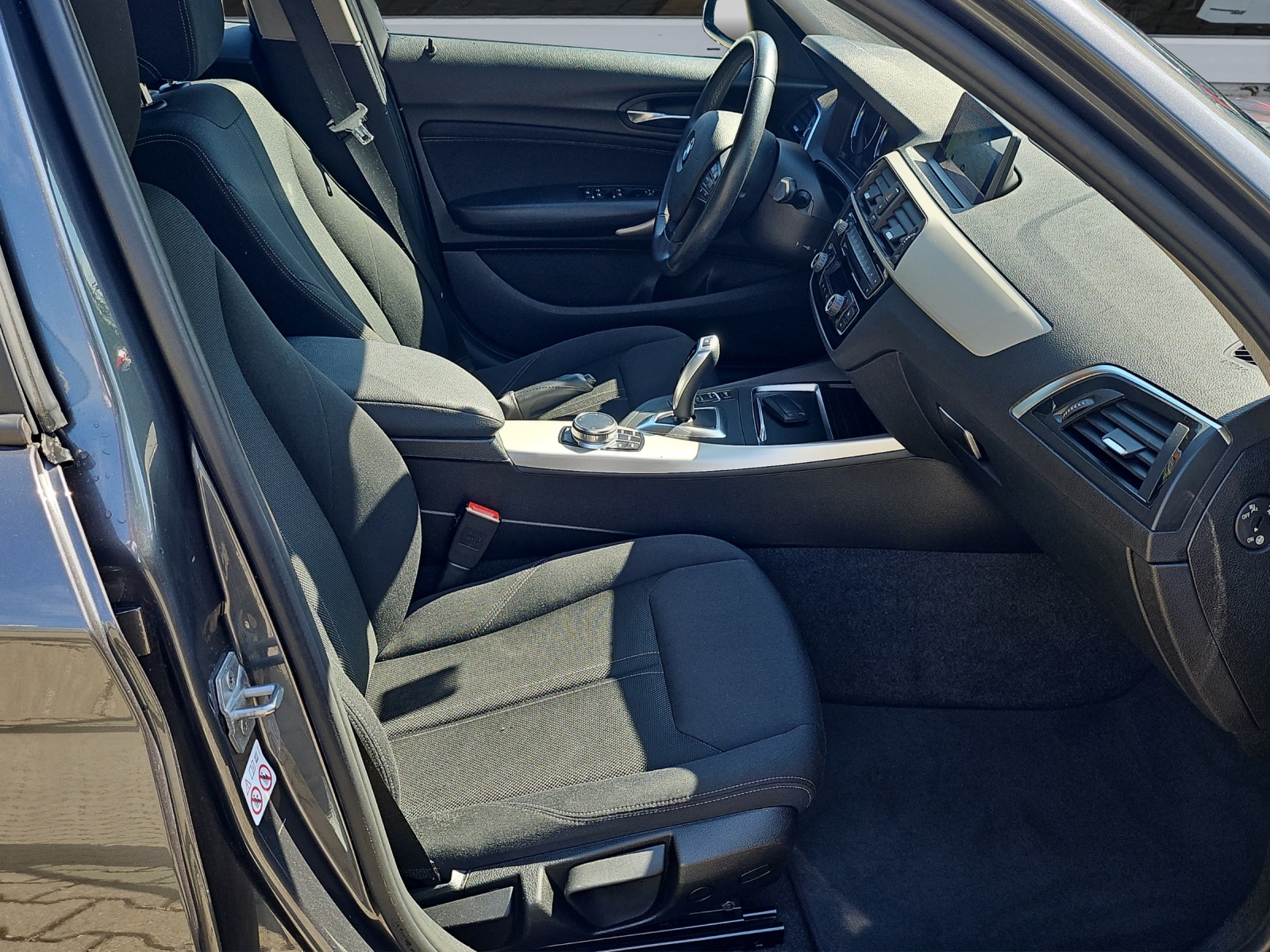 BMW 120d xDrive Steptronic-image-14
