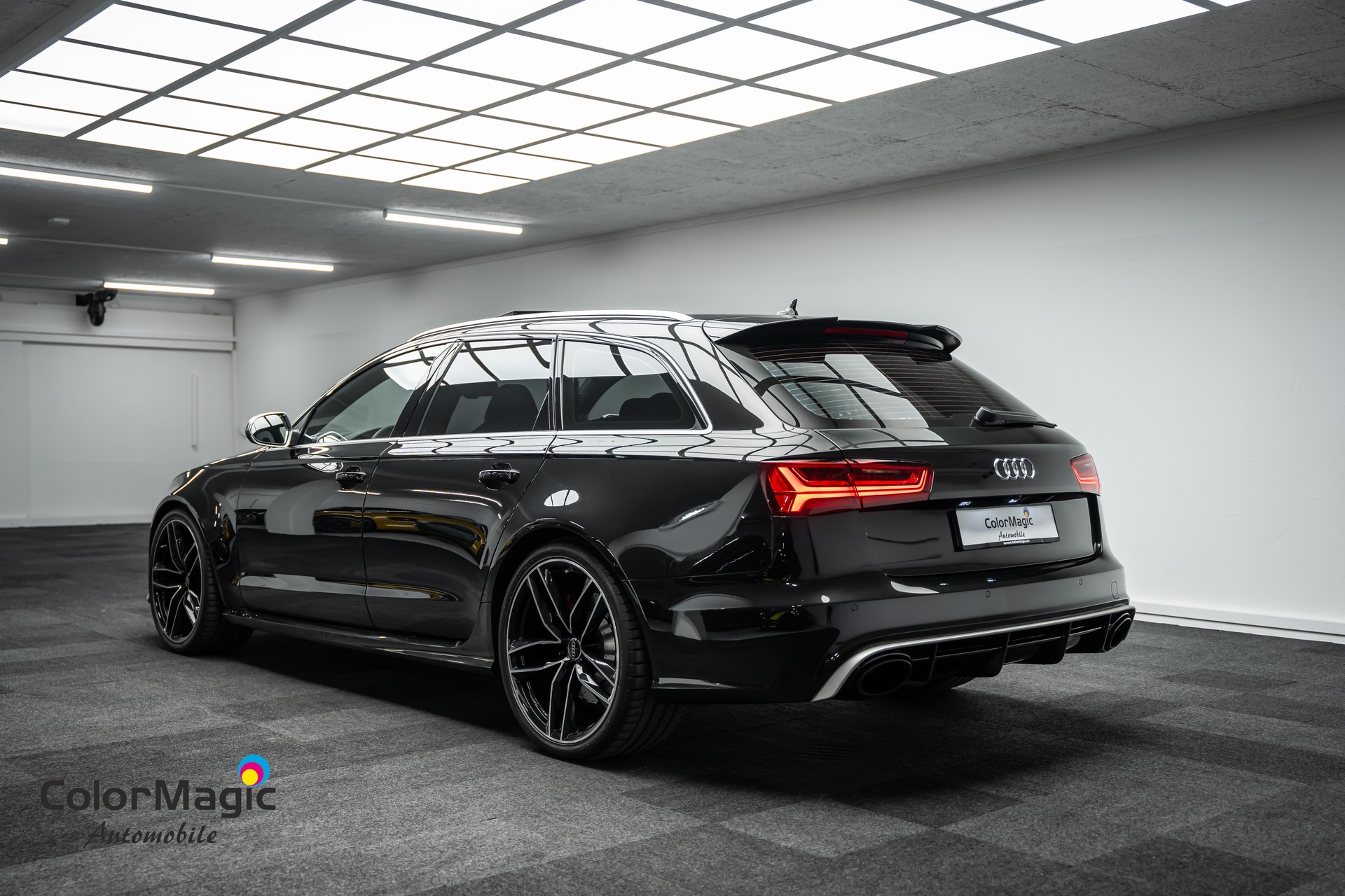 AUDI * RS6 AVANT * SEHR GEPFLEGT * LEASING AB 443.- *-showroom-element-3