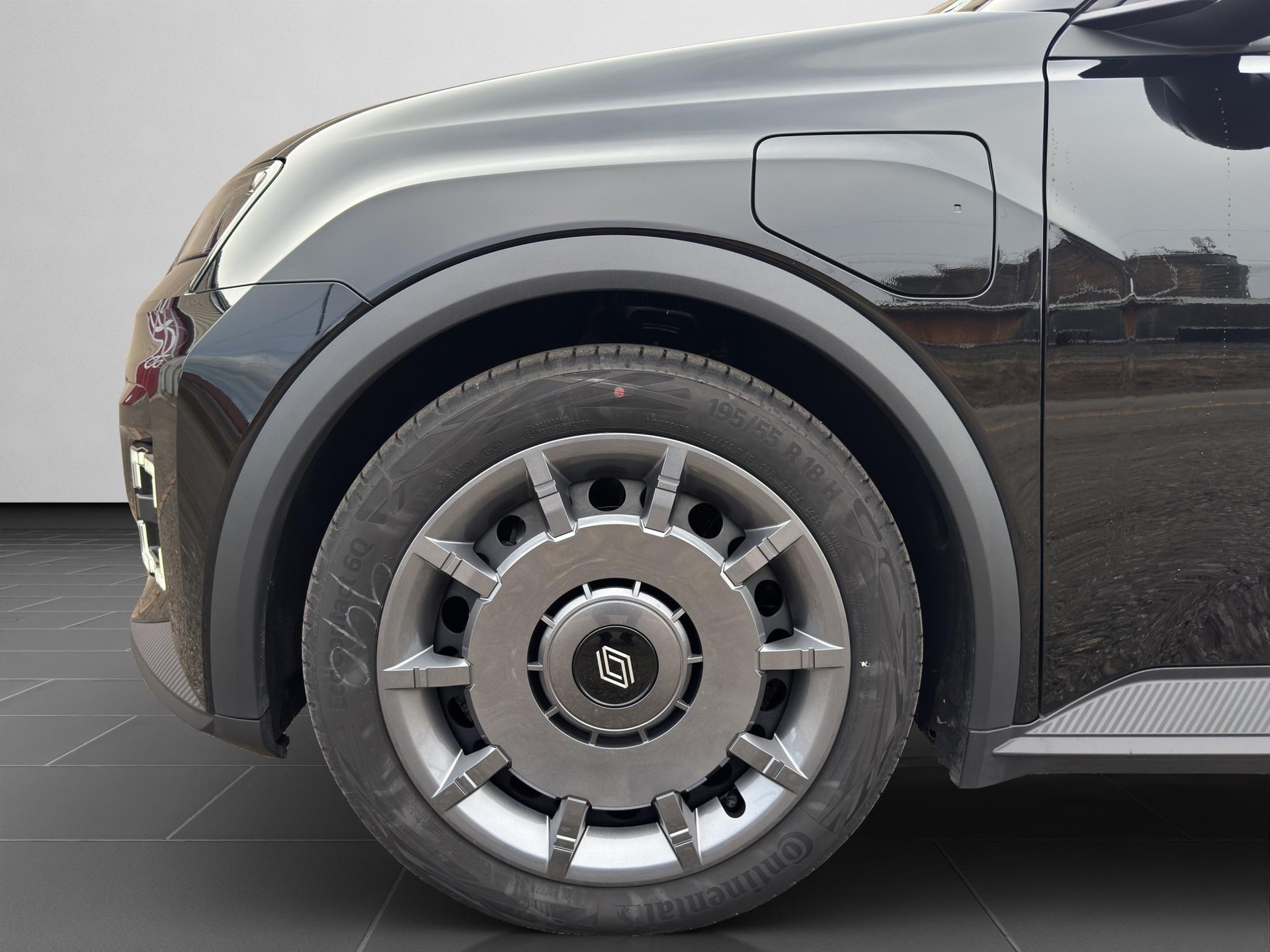 RENAULT R5 E-Tech Electric-image-16