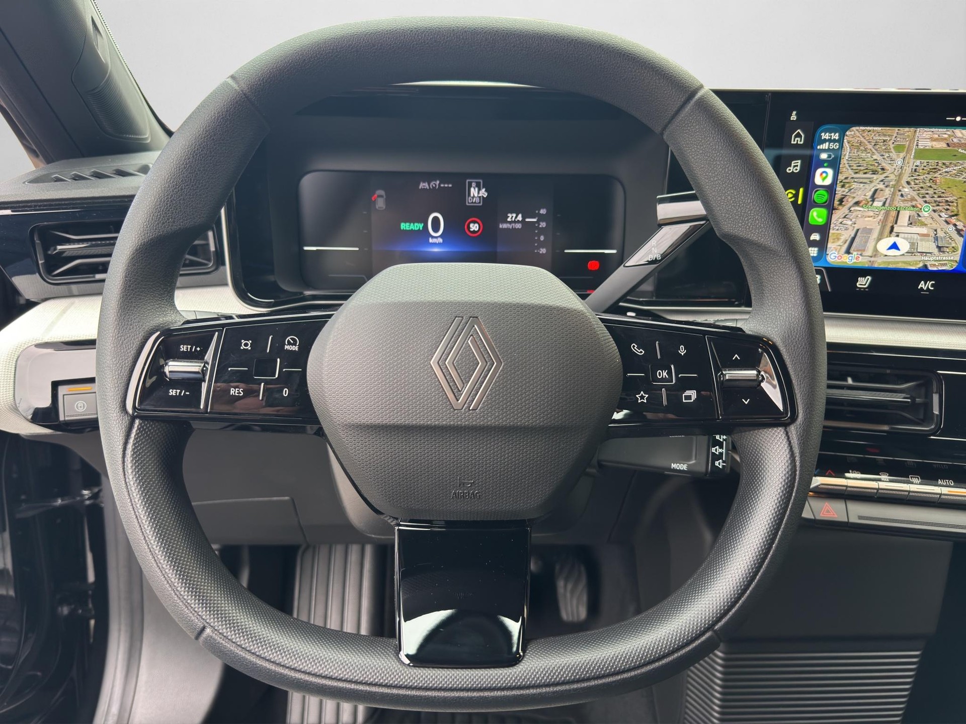 RENAULT R5 E-Tech Electric-image-4