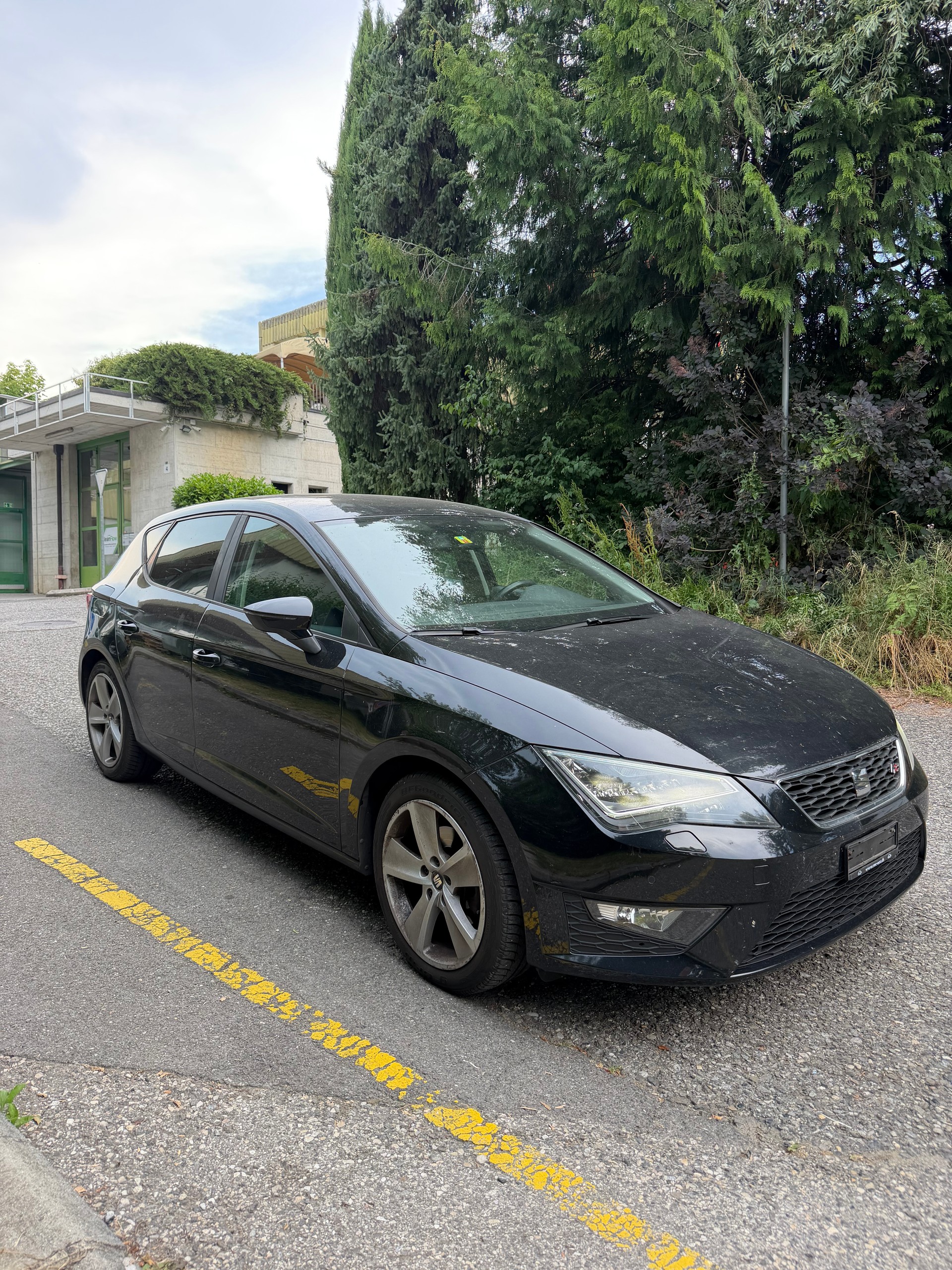 SEAT Leon 1.4 TSI FR-image-2
