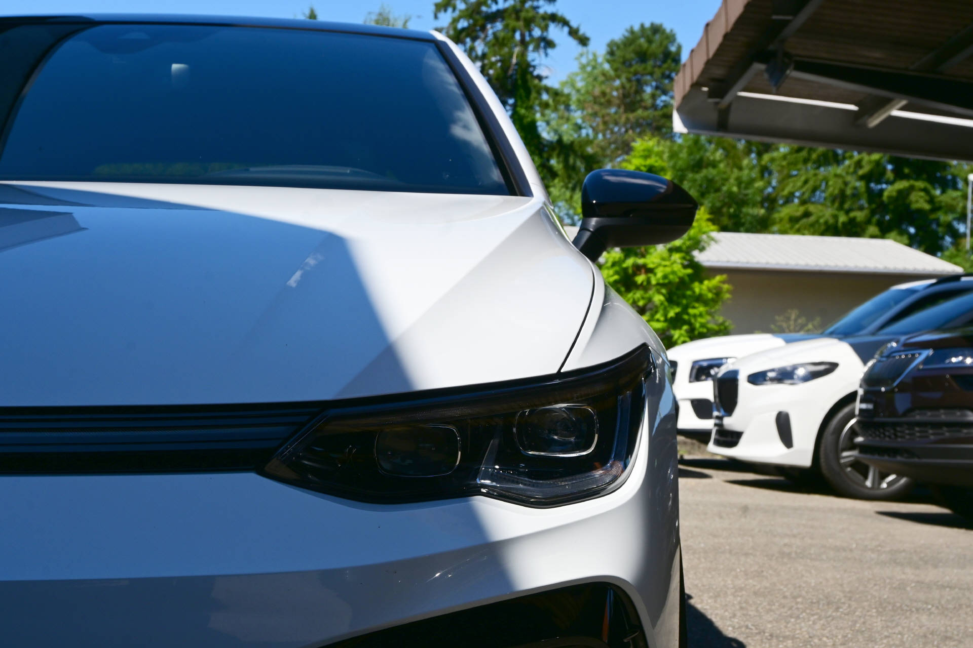 VW Golf VIII 2.0 TSI R DSG 4motion **Titanabgasanlage Akrapovic** Performance**-showroom-element-2