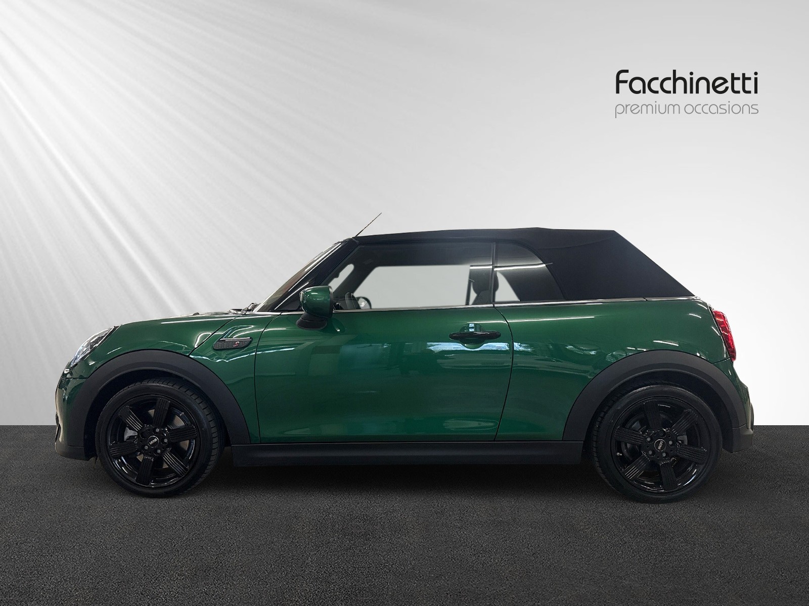 MINI Cooper S Cabriolet DKG-showroom-element-1