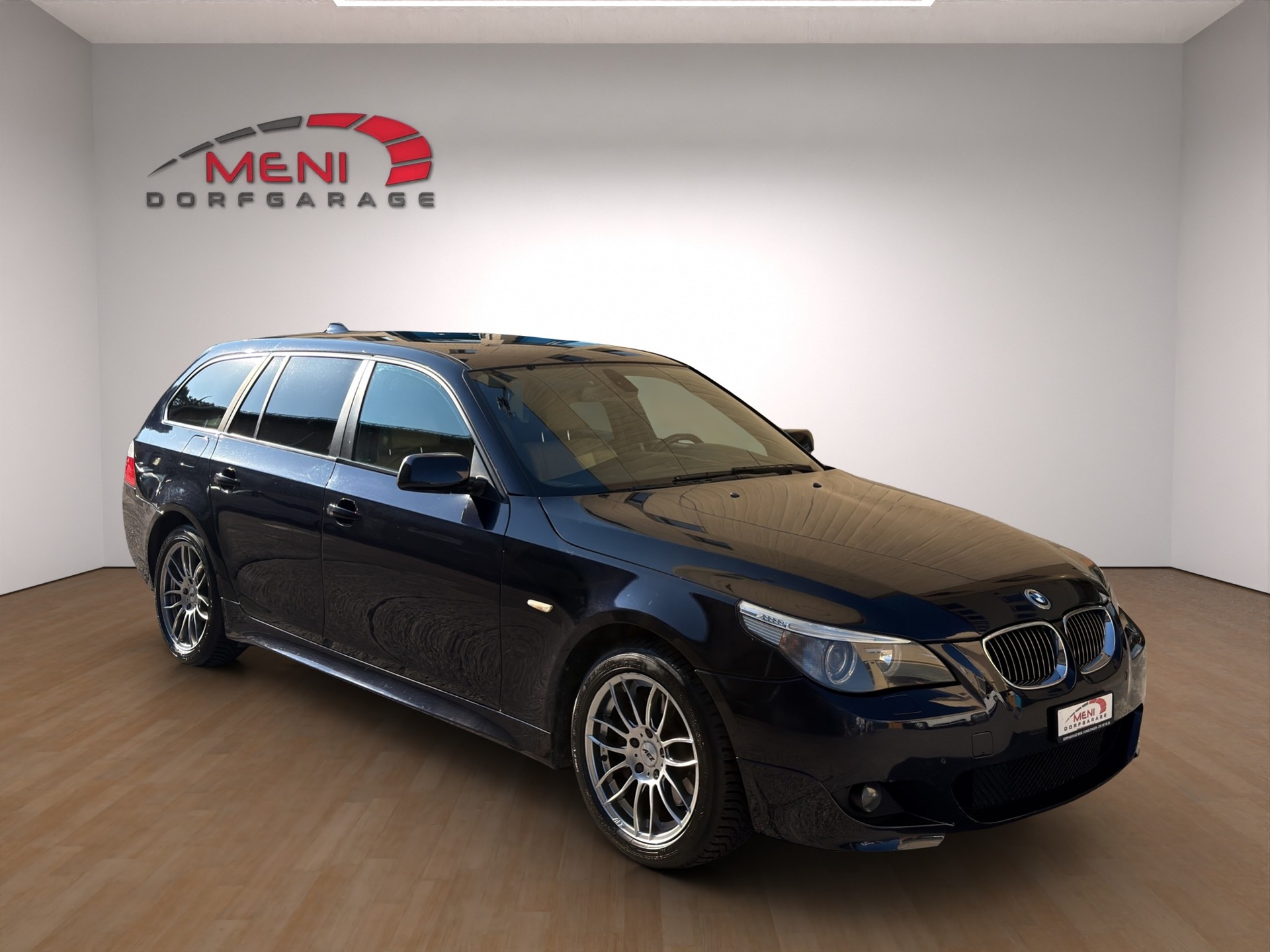 BMW 530xi Touring
