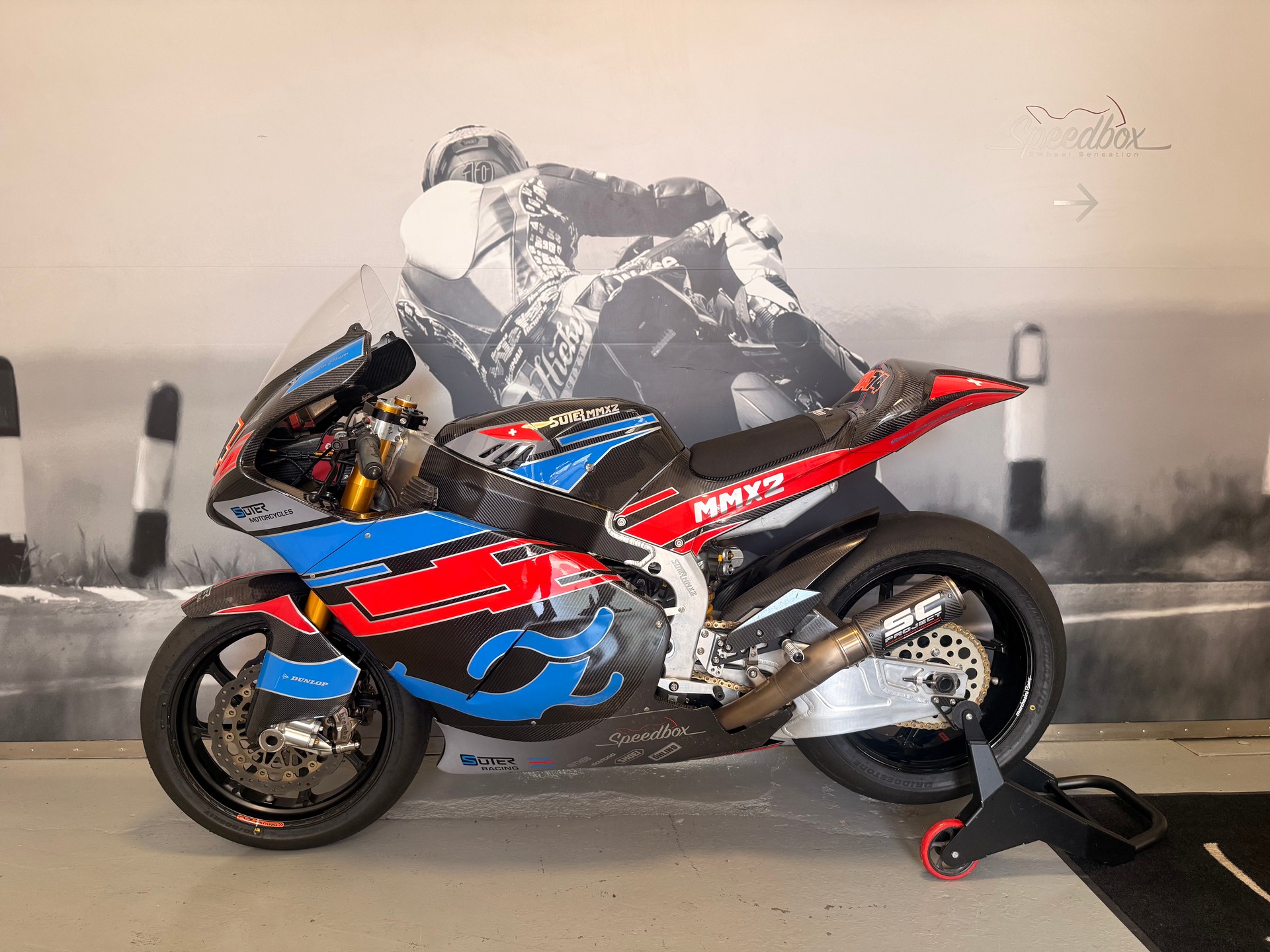 SUTER MMX2 Moto2-image-0