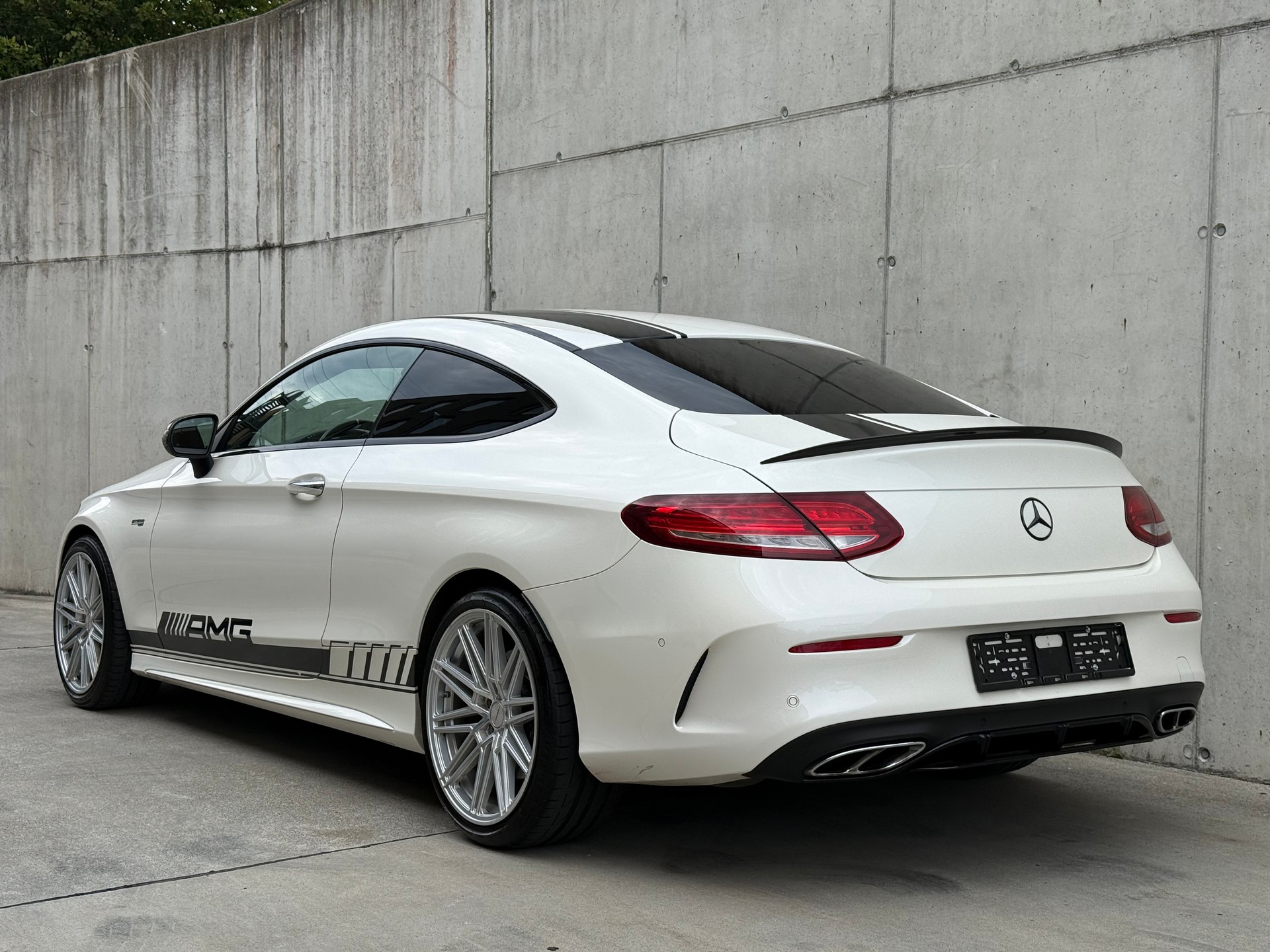 MERCEDES-BENZ C 43 AMG 4Matic 9G-tronic-showroom-element-2