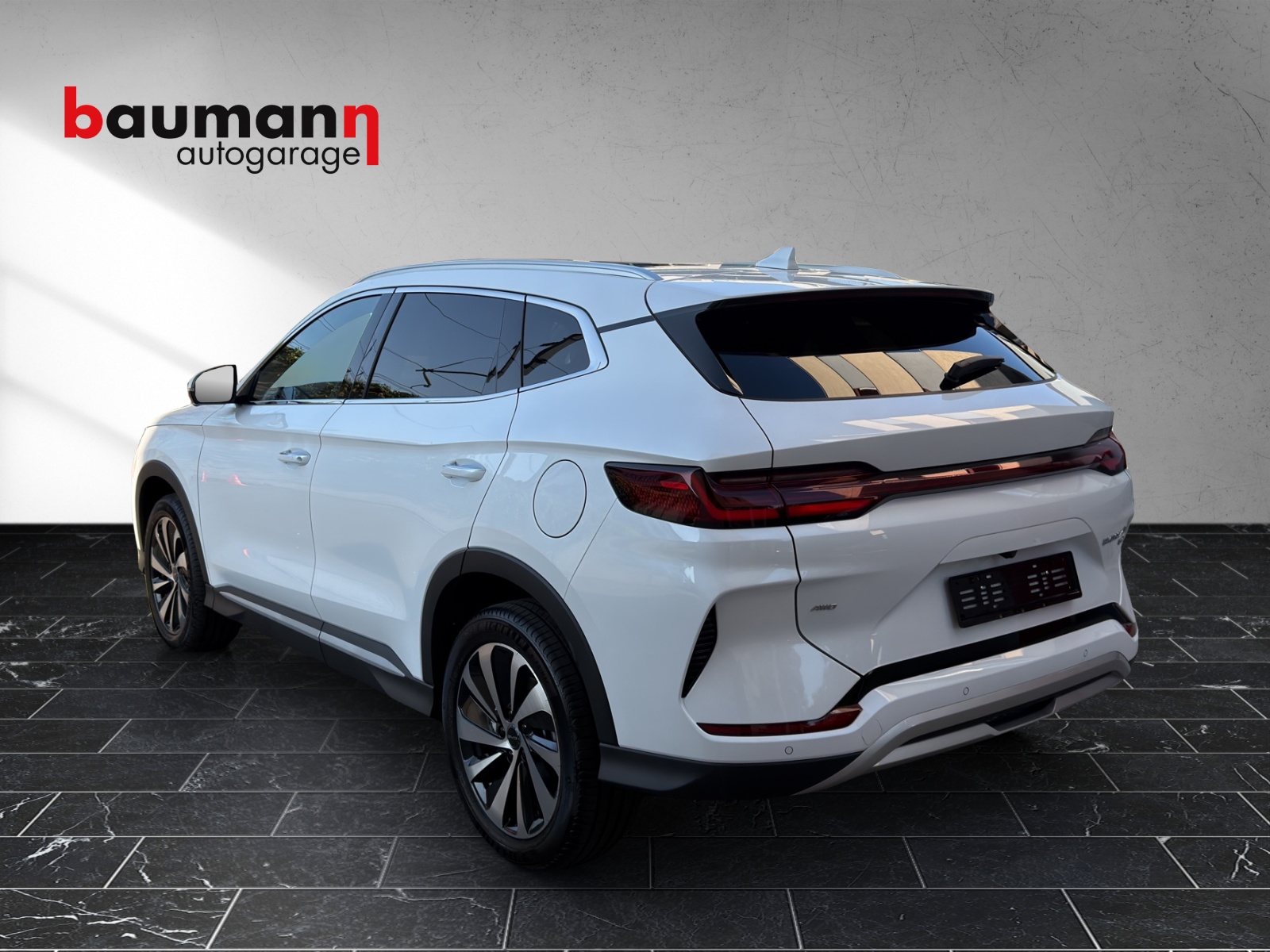 BYD Seal U DM-i Design AWD-showroom-element-3