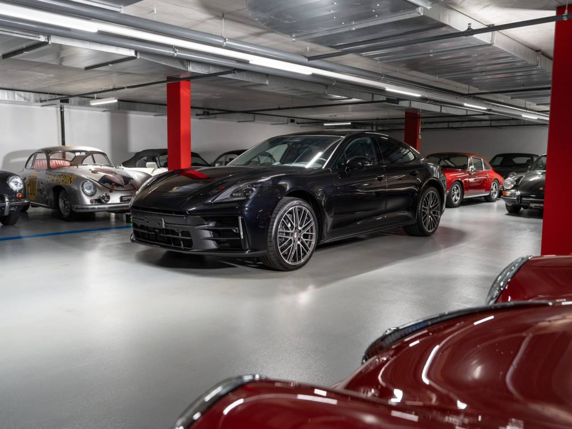 PORSCHE Panamera 4 E-Hybrid