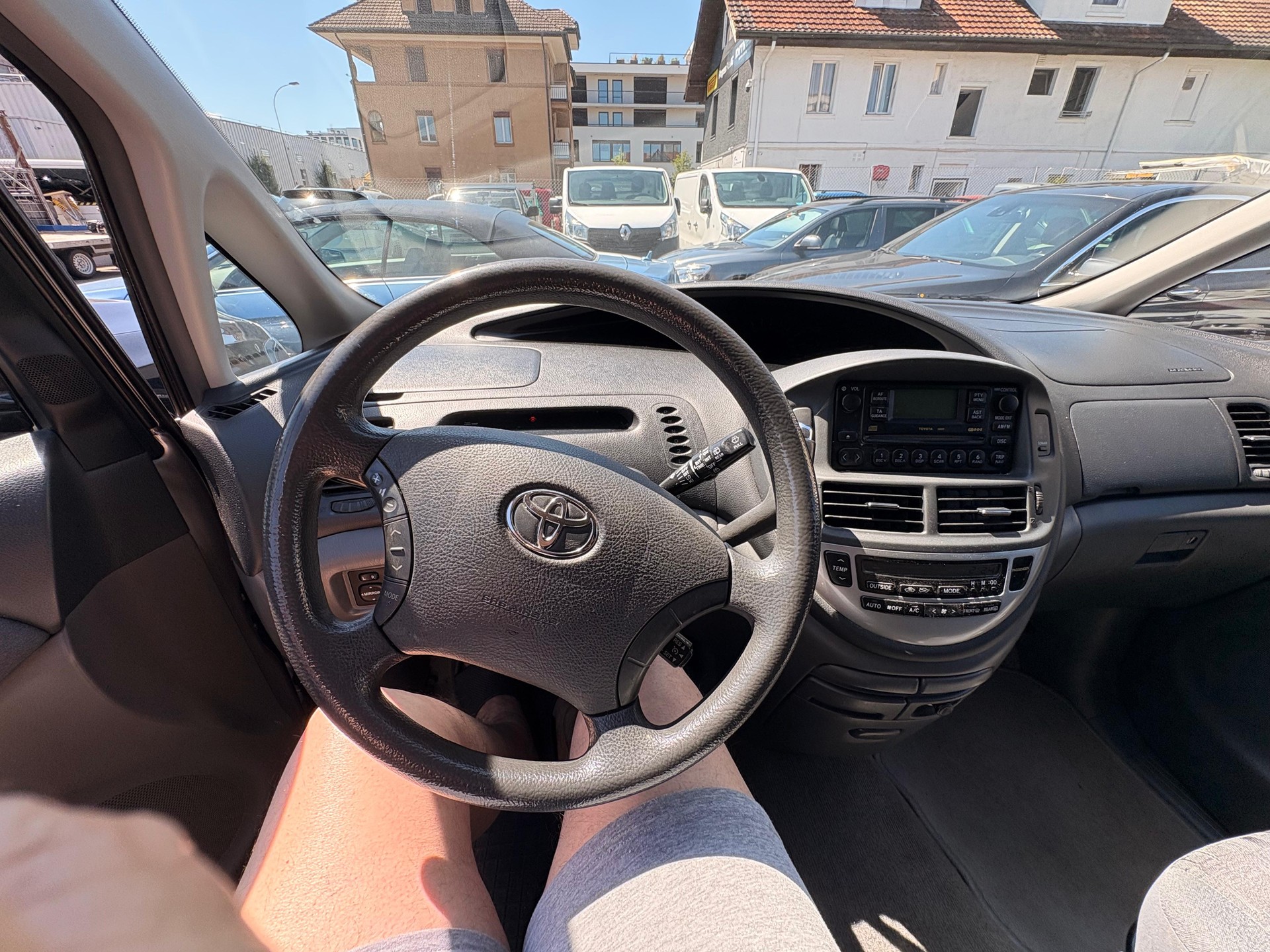 TOYOTA Previa 2.4 Linea Sol-image-5