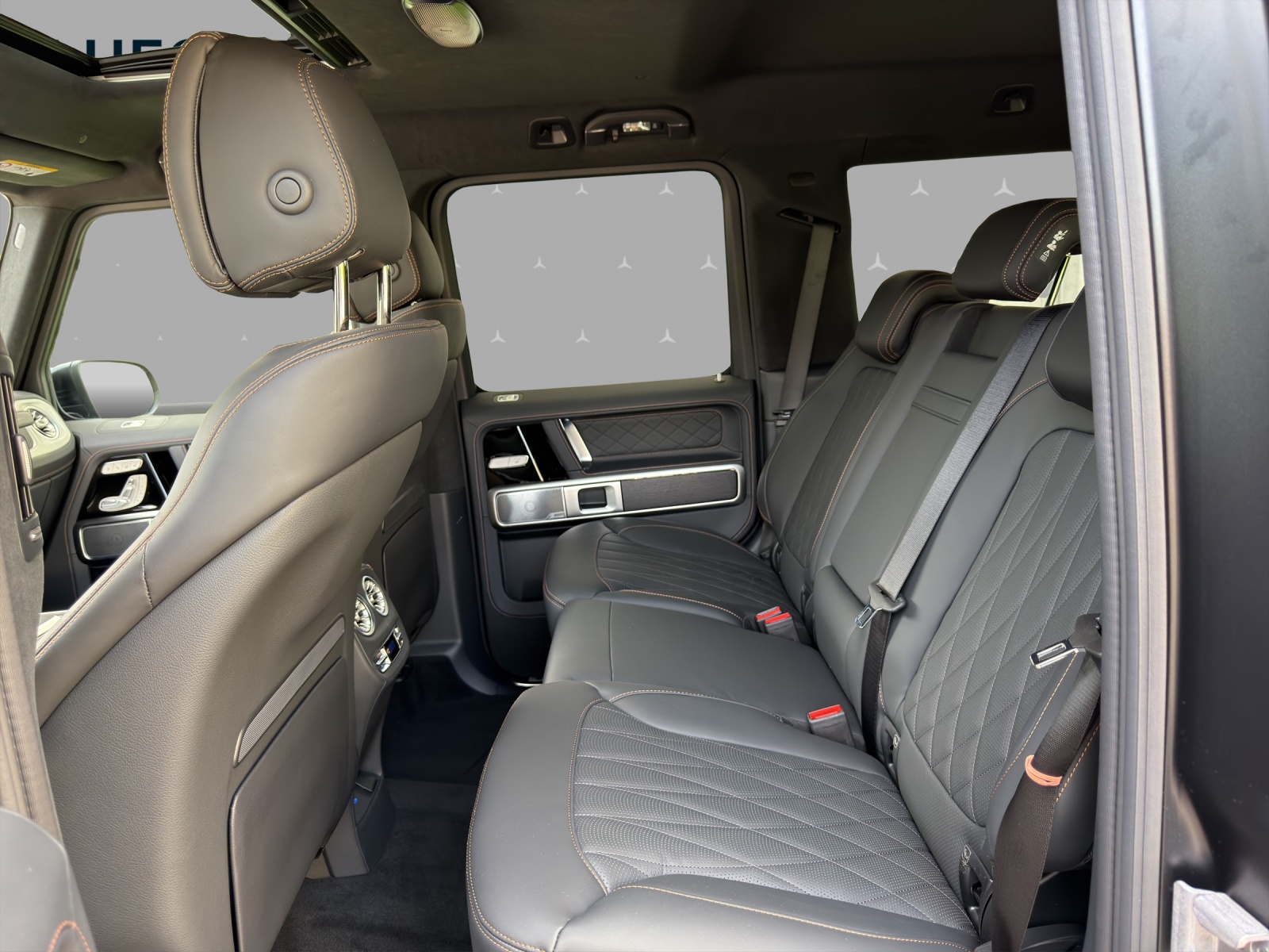 MERCEDES-BENZ G 63 AMG 9G-Tronic-image-13