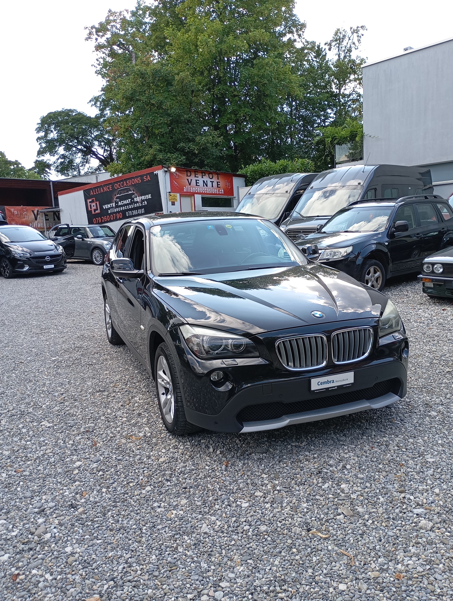 BMW X1 xDrive 23d Steptronic-showroom-element-1