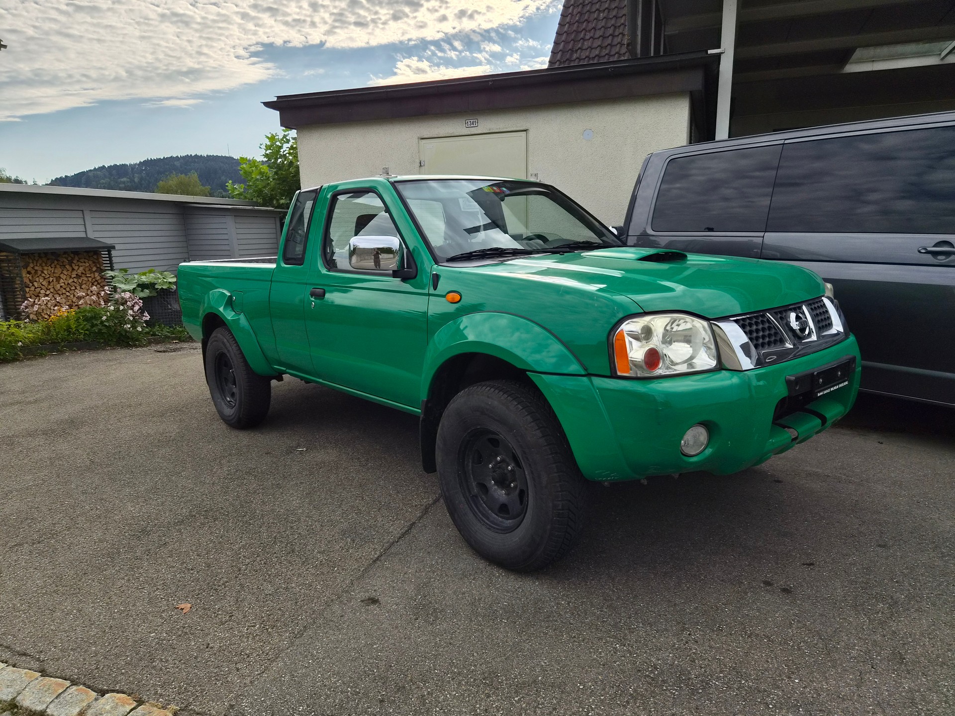 NISSAN King Cab 2.5 Di 4x4