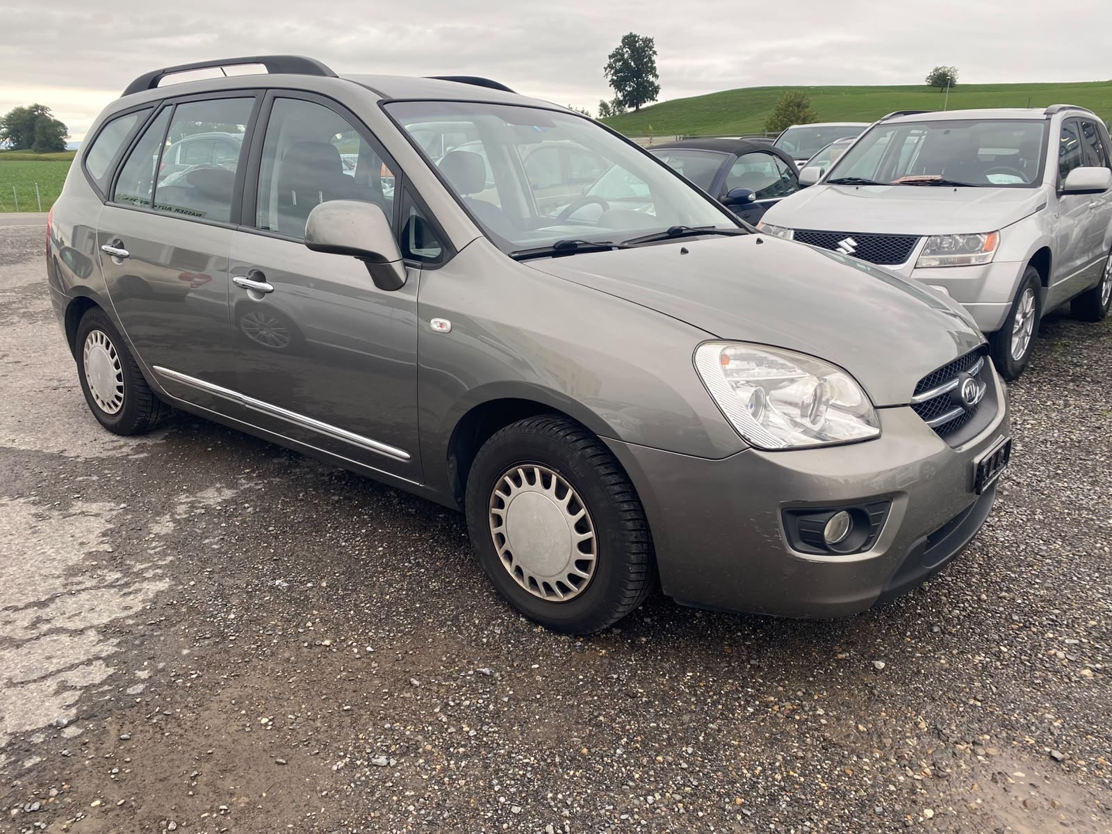 KIA Carens 2.0 CVVT Classic