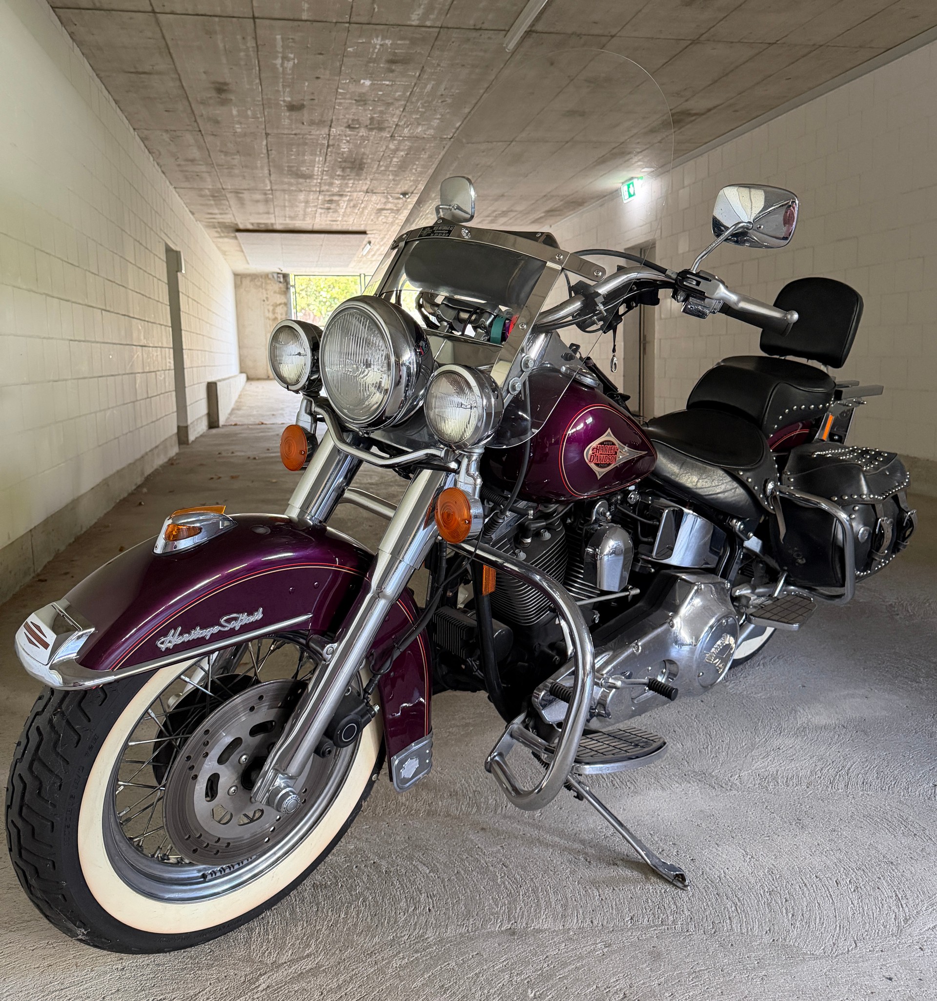 HARLEY-DAVIDSON FLSTC Softail Classic-image-3