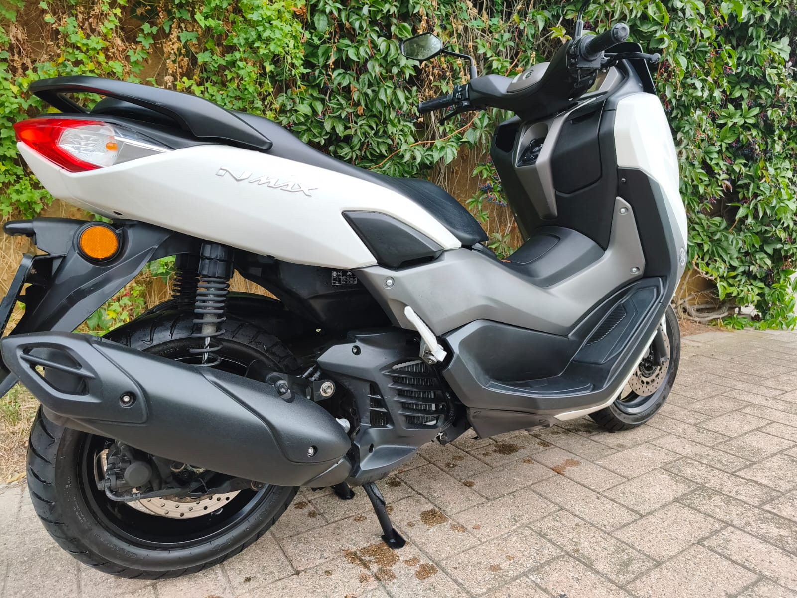 YAMAHA N-Max GPD 125-image-2