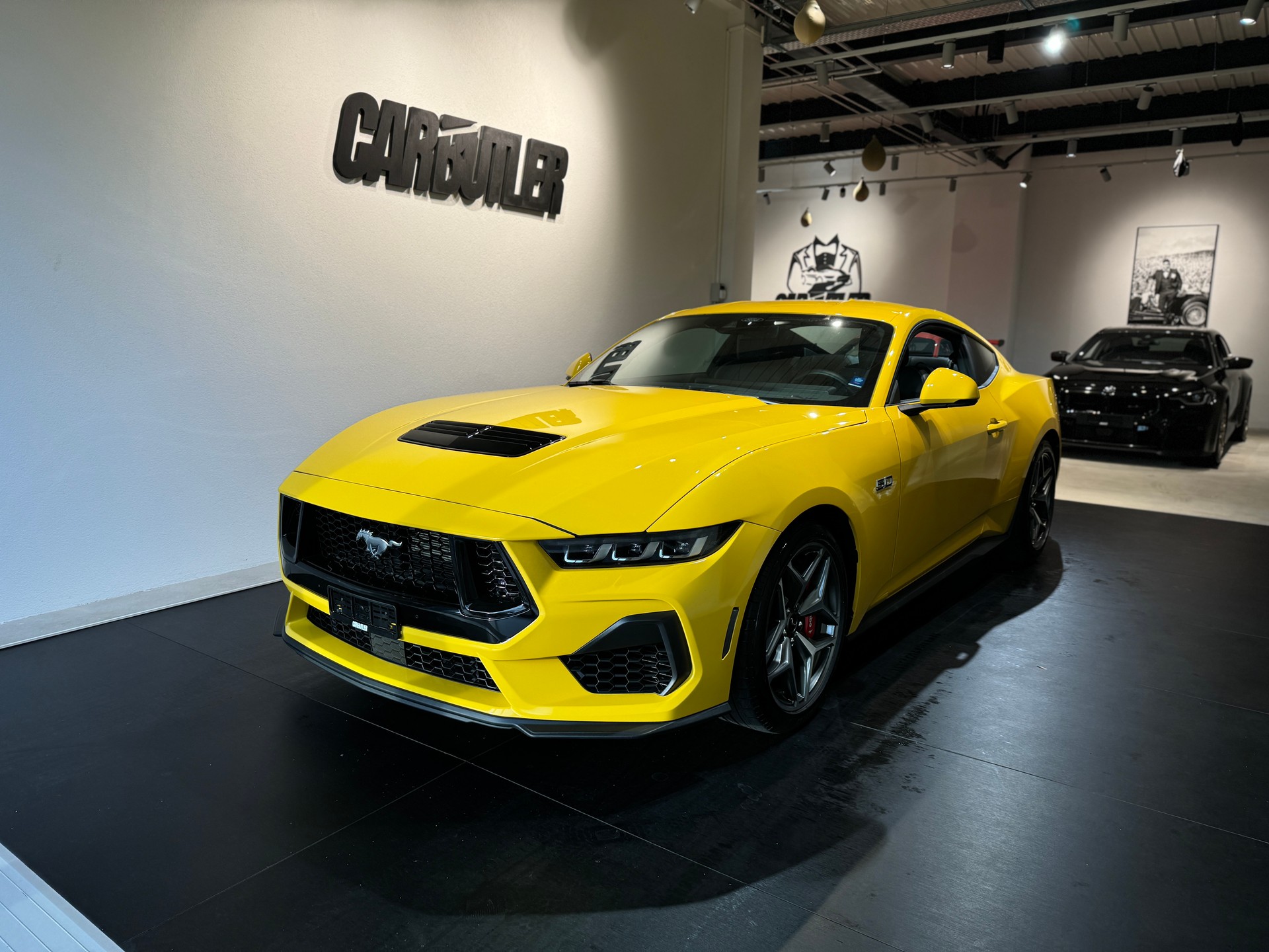 FORD Mustang Fastback 5.0 V8 GT Automat 🚀 YELLOW - 699.- pro Monat ohne Anzahlung! - GRATIS SERVICE