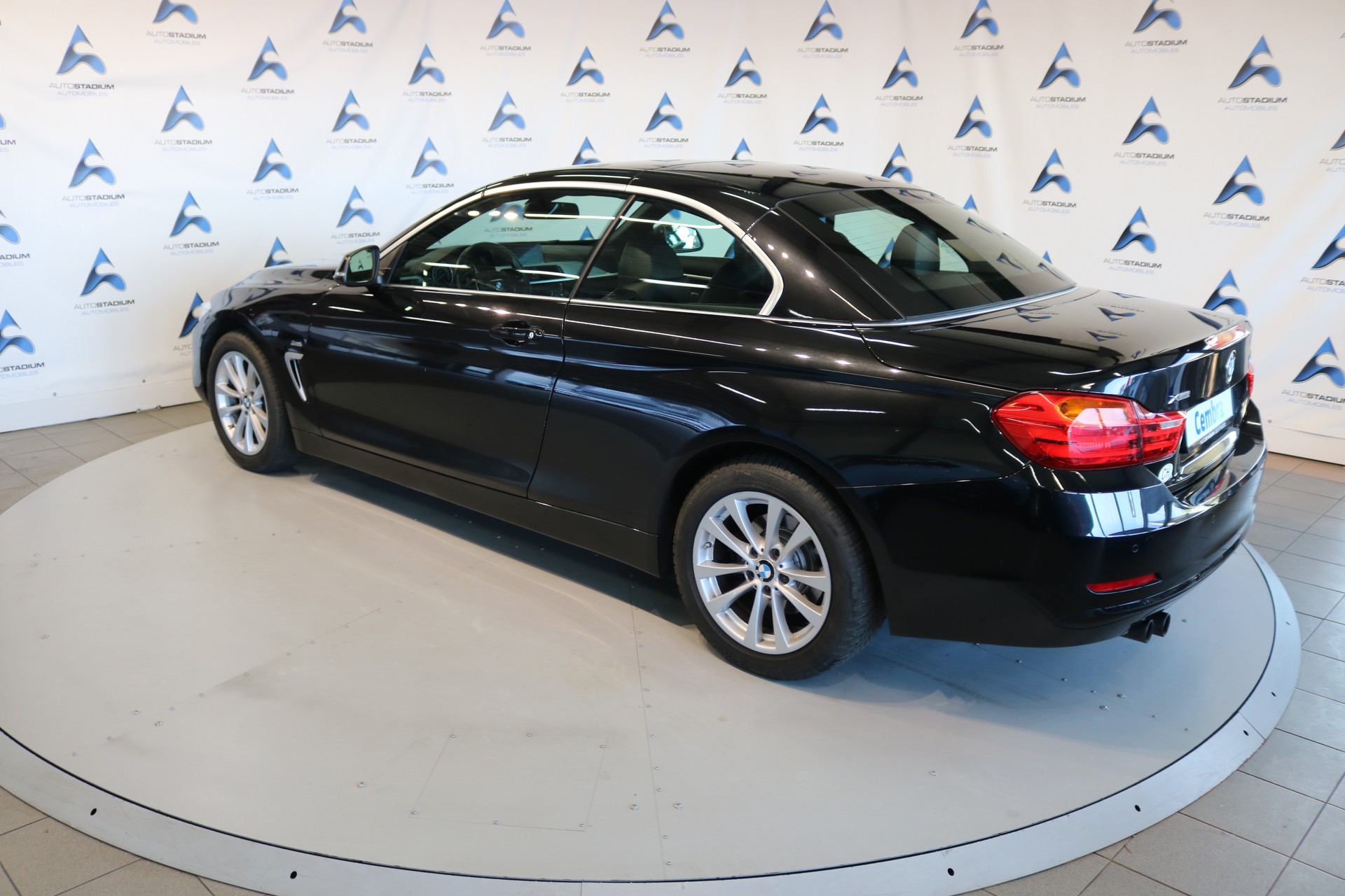 BMW 428i Cabriolet xDrive Steptronic-image-16