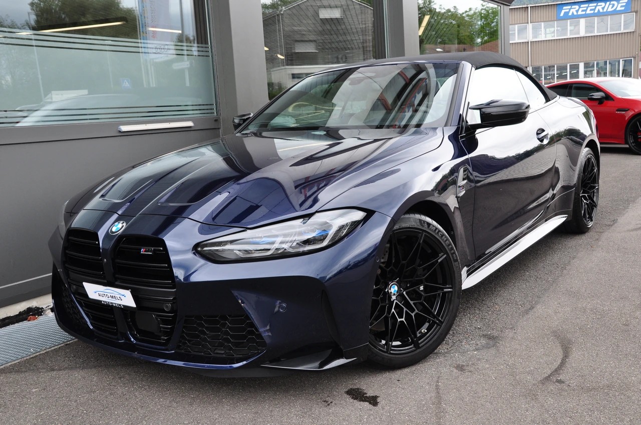 BMW M4 Cabrio Competition M xDrive-showroom-element-1