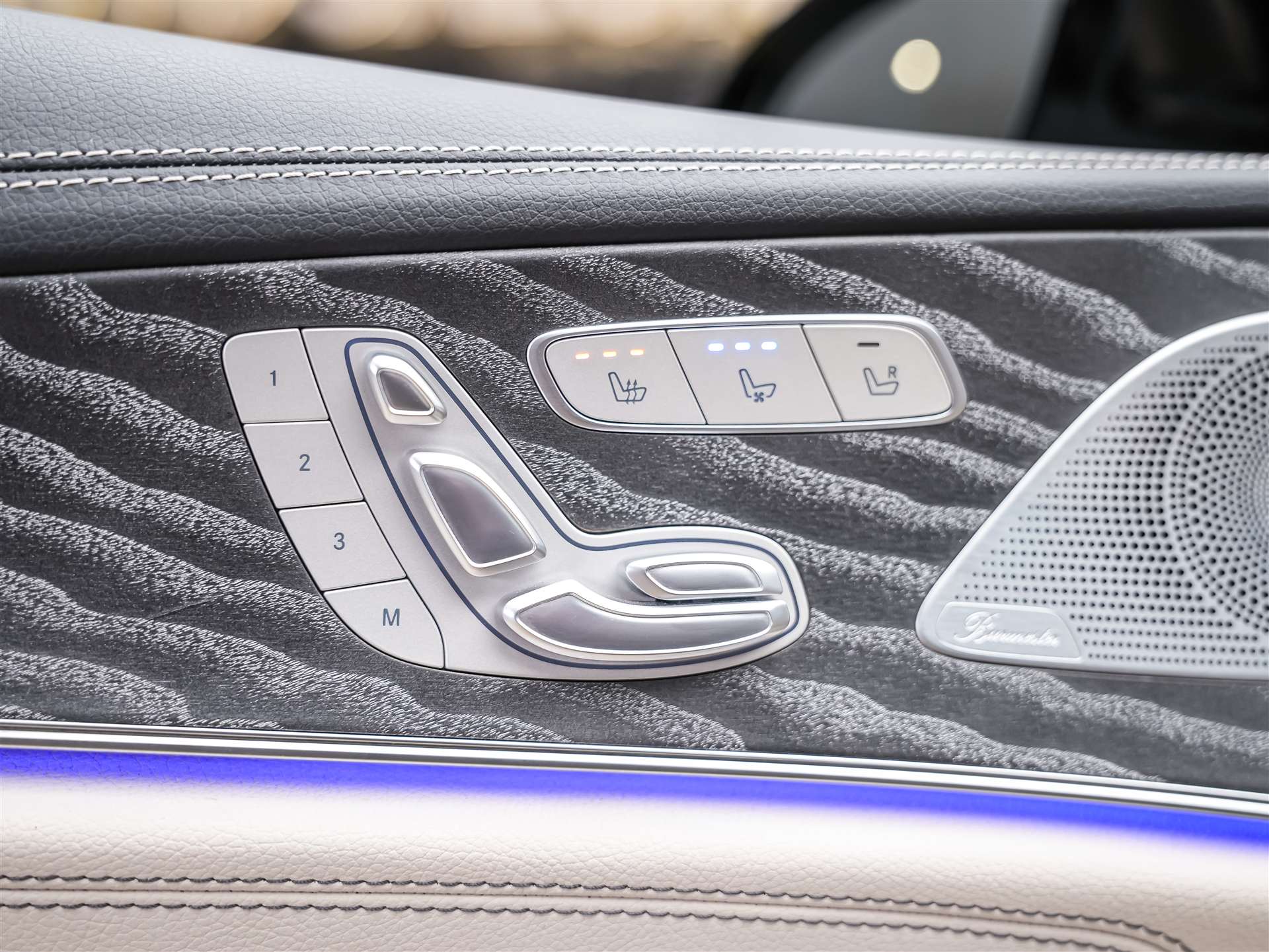 MERCEDES-BENZ CLS 53 AMG 4 Matic+ Edition1 *Massage*Panorama*Head Up*-image-25