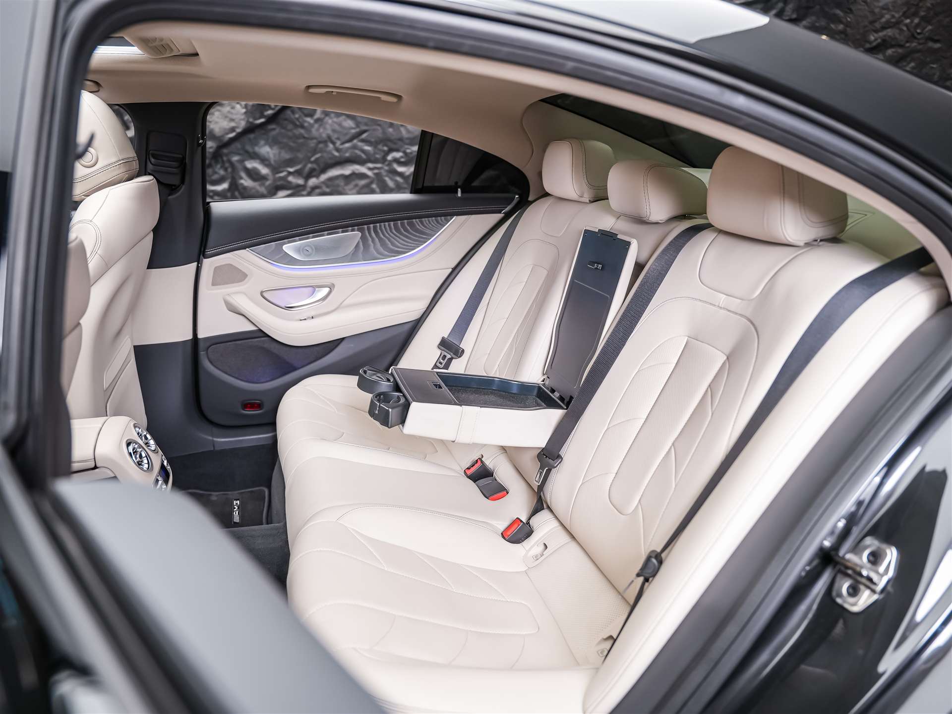 MERCEDES-BENZ CLS 53 AMG 4 Matic+ Edition1 *Massage*Panorama*Head Up*-image-14