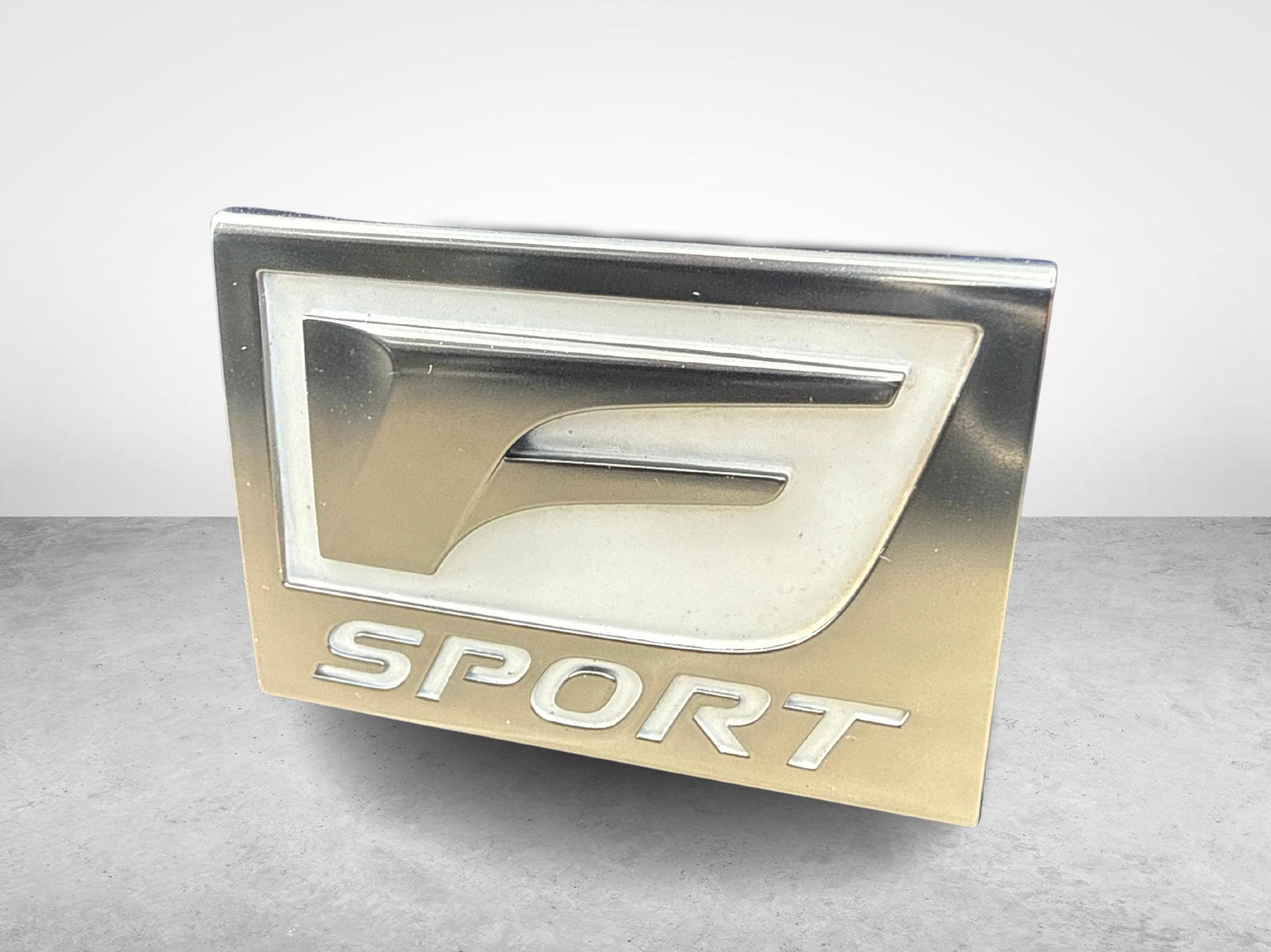 LEXUS NX 300h F-Sport-image-14