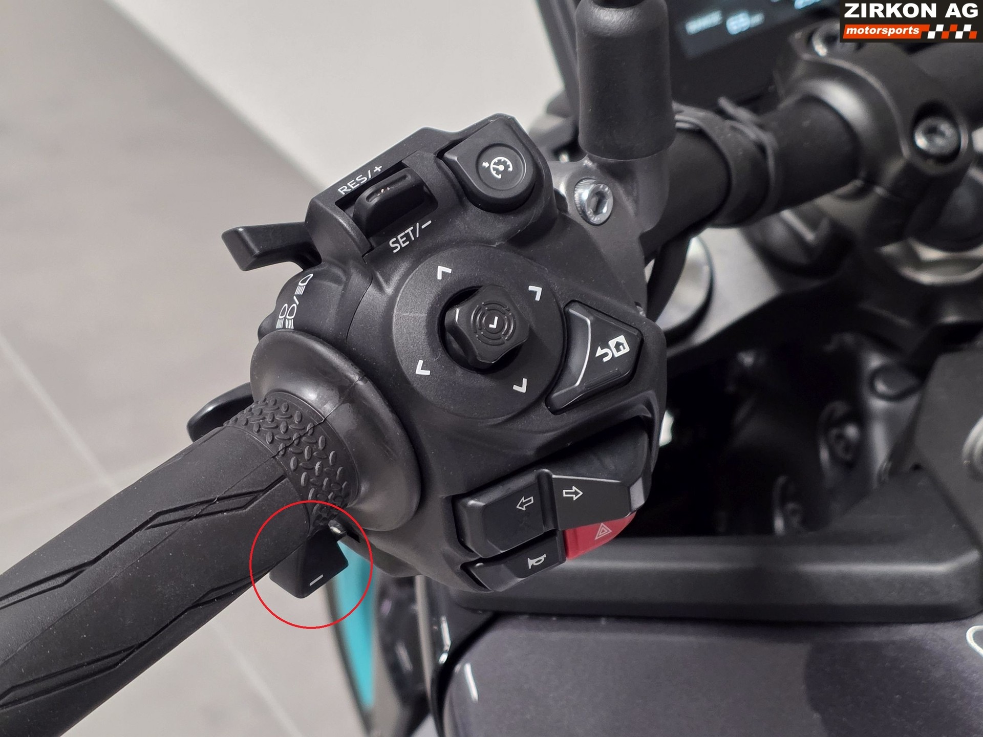 YAMAHA MT-09 Y-AMT-image-12