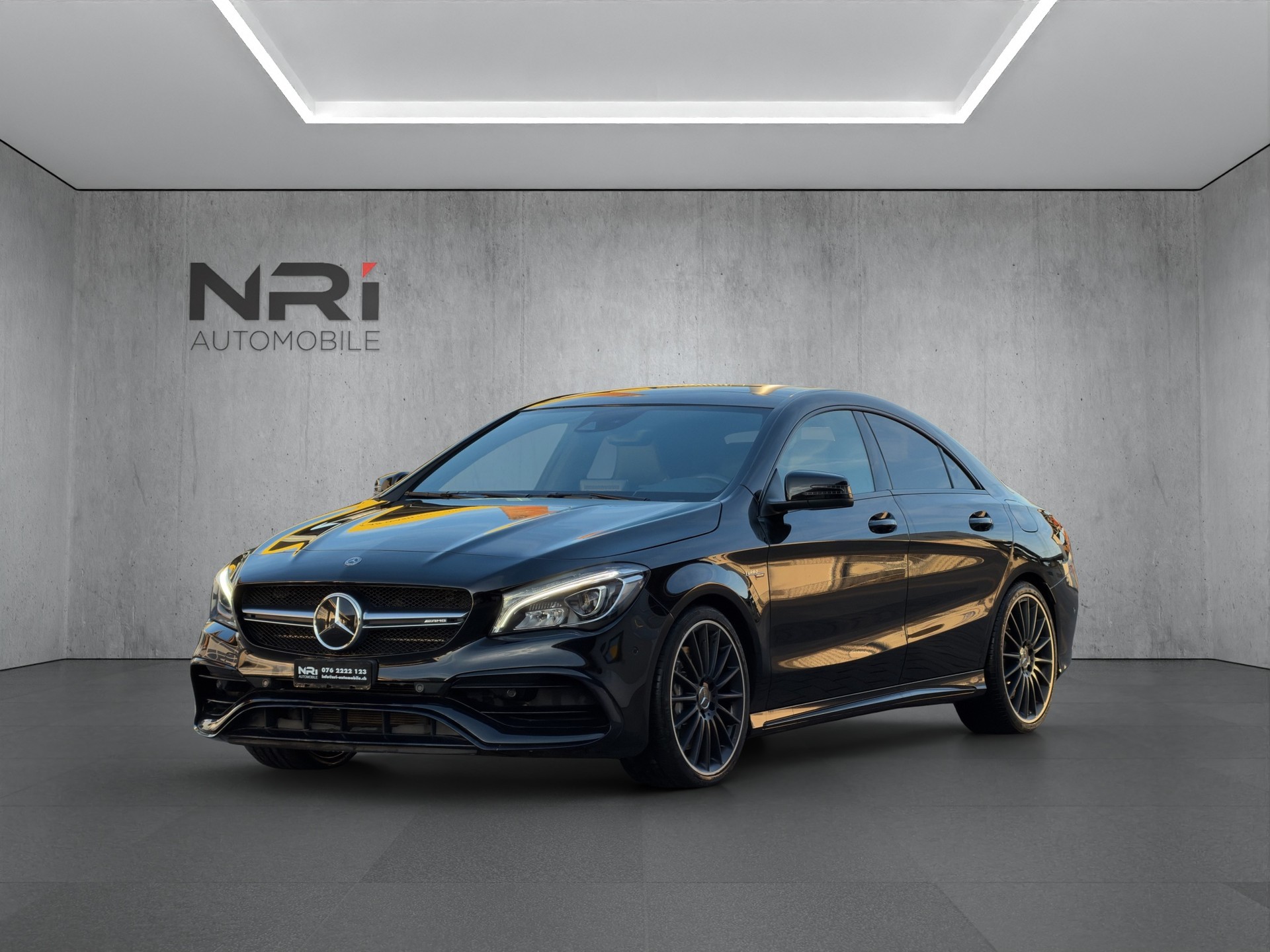 MERCEDES-BENZ CLA 45 AMG 4m