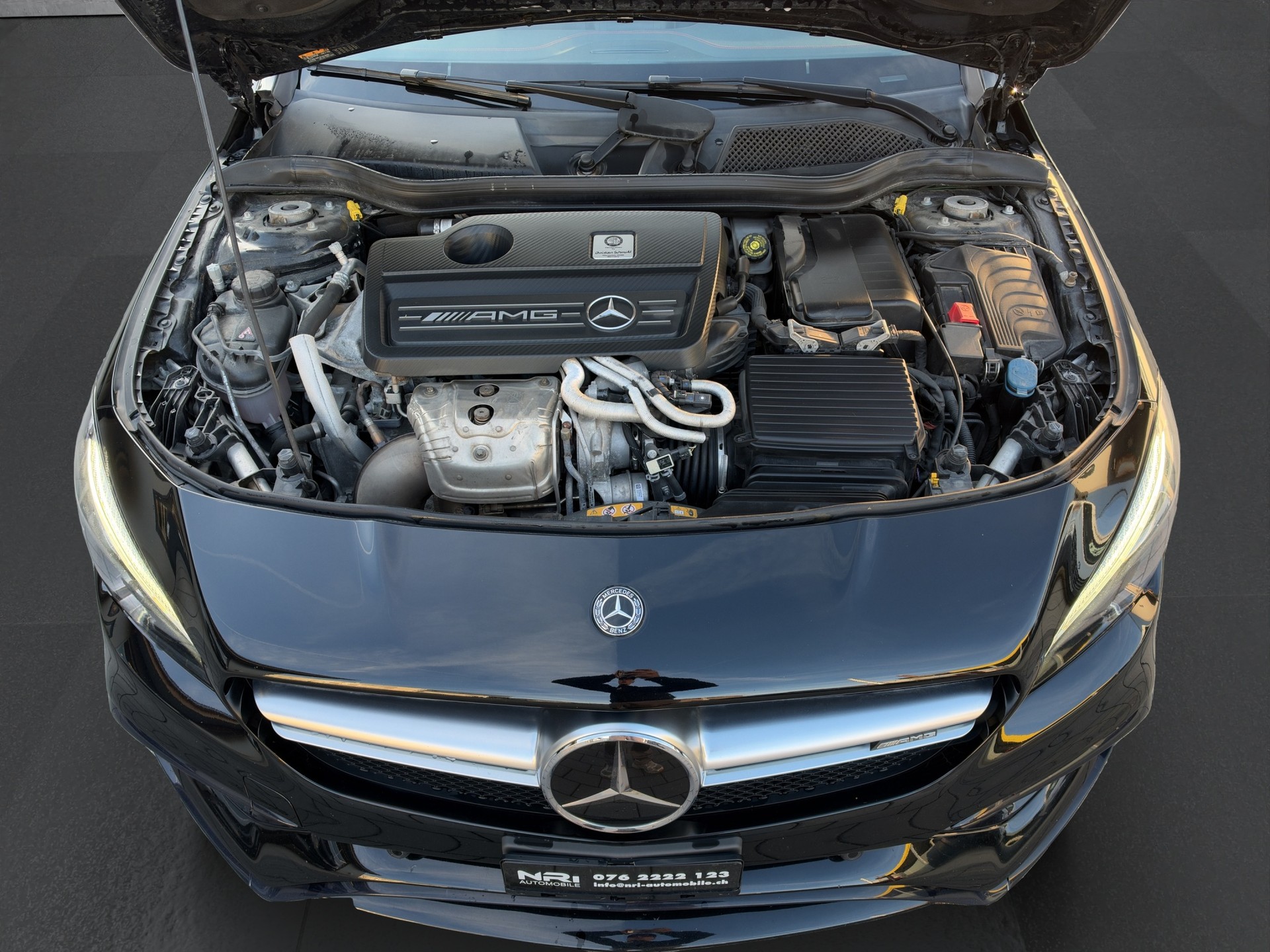 MERCEDES-BENZ CLA 45 AMG 4m-image-18
