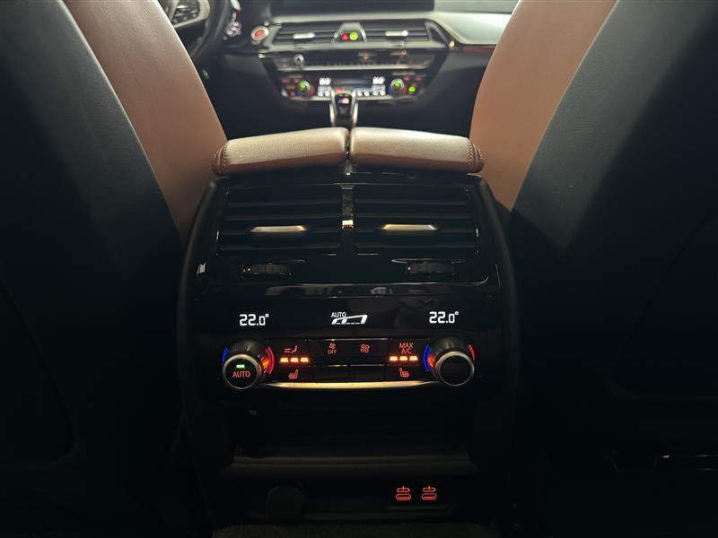 BMW M5 xDrive Competition Drivelogic-image-14