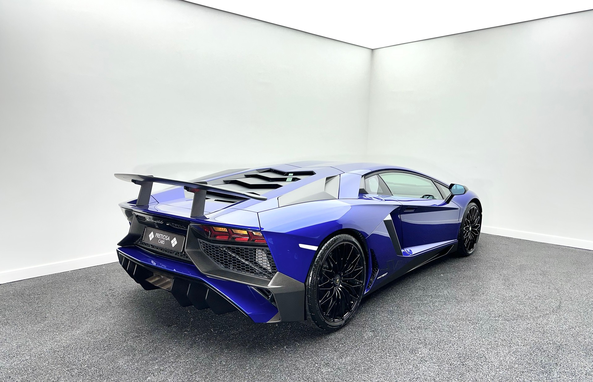 LAMBORGHINI Aventador LP750-4 Superveloce Coupé E-Gear-image-6