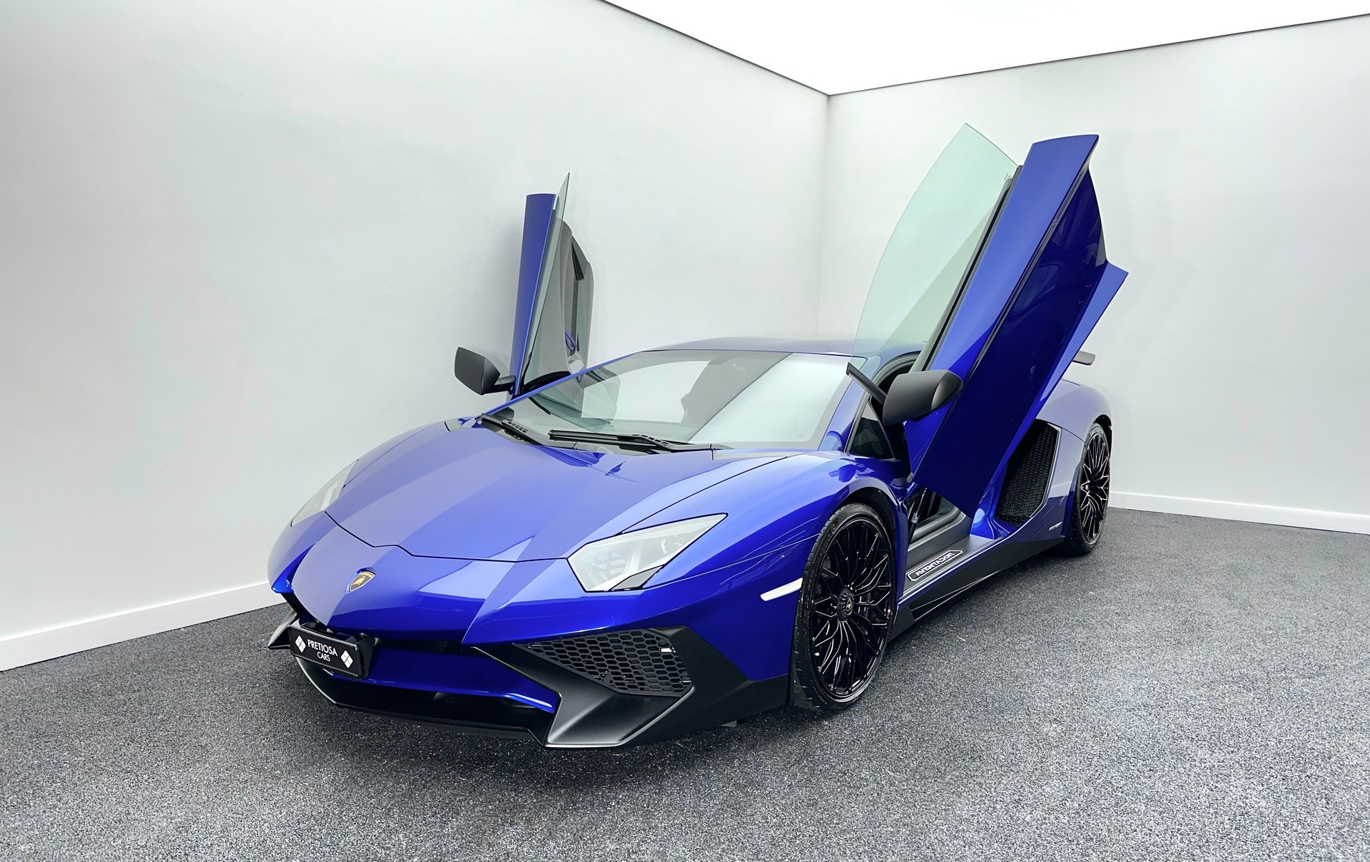 LAMBORGHINI Aventador LP750-4 Superveloce Coupé E-Gear-showroom-element-2