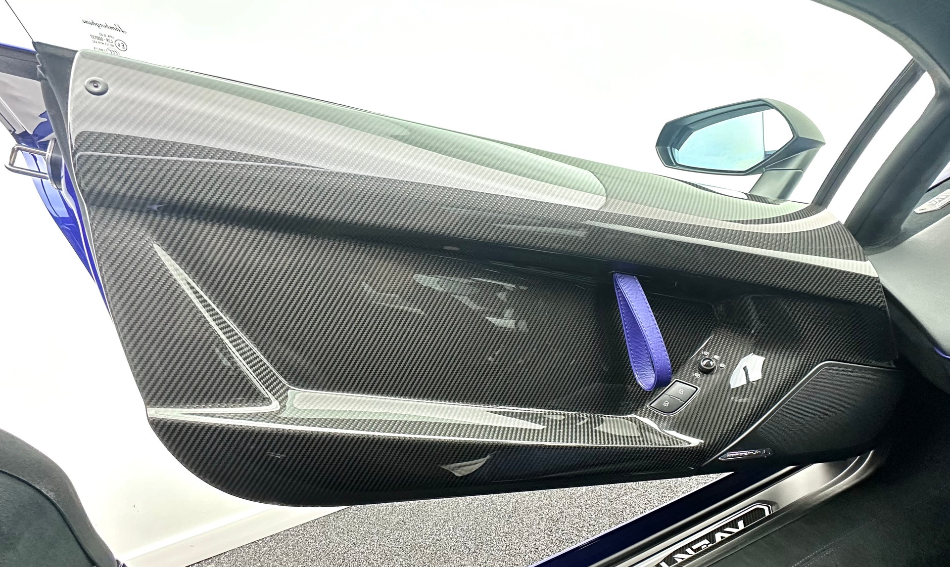 LAMBORGHINI Aventador LP750-4 Superveloce Coupé E-Gear-image-20