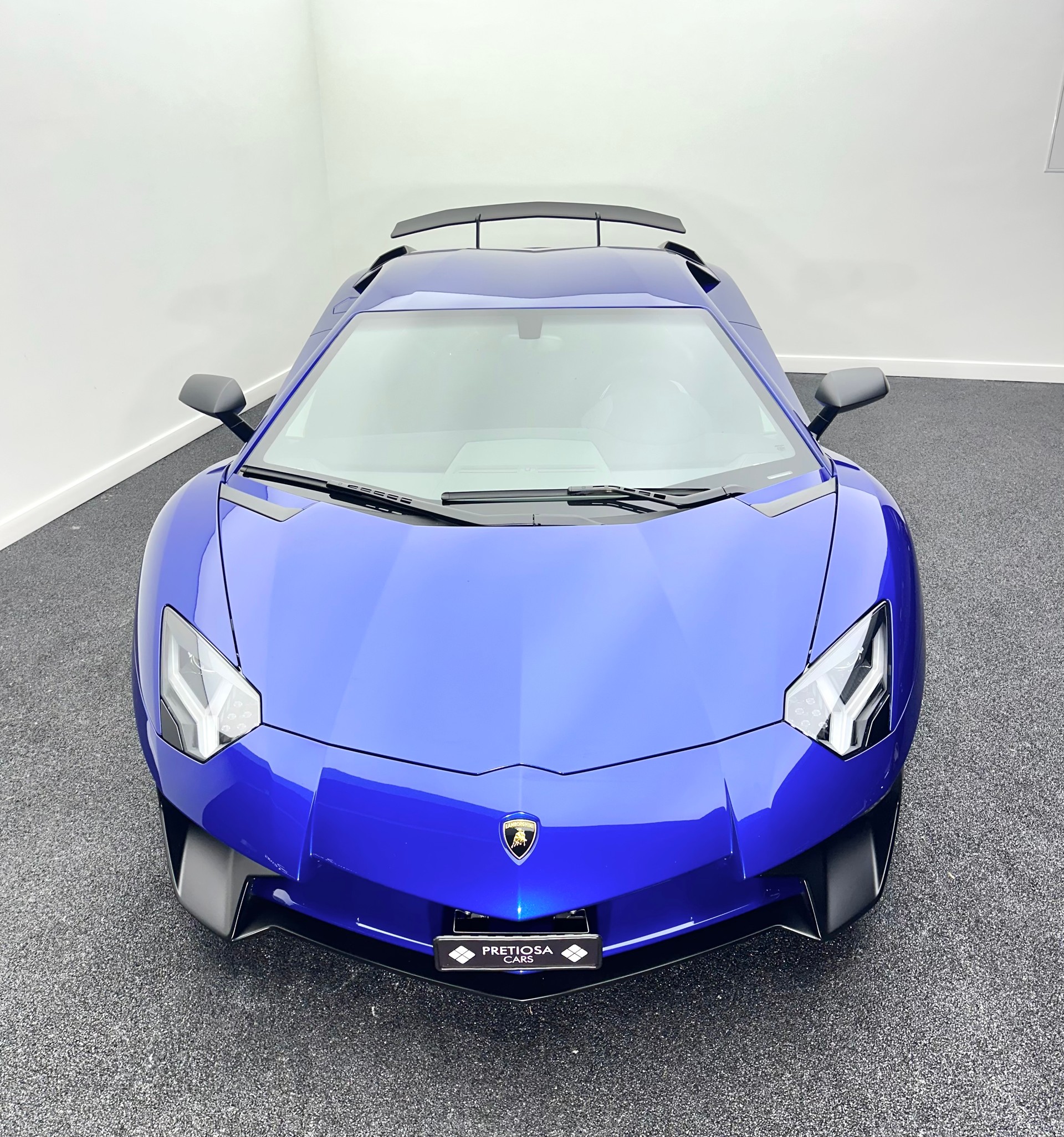 LAMBORGHINI Aventador LP750-4 Superveloce Coupé E-Gear-image-4