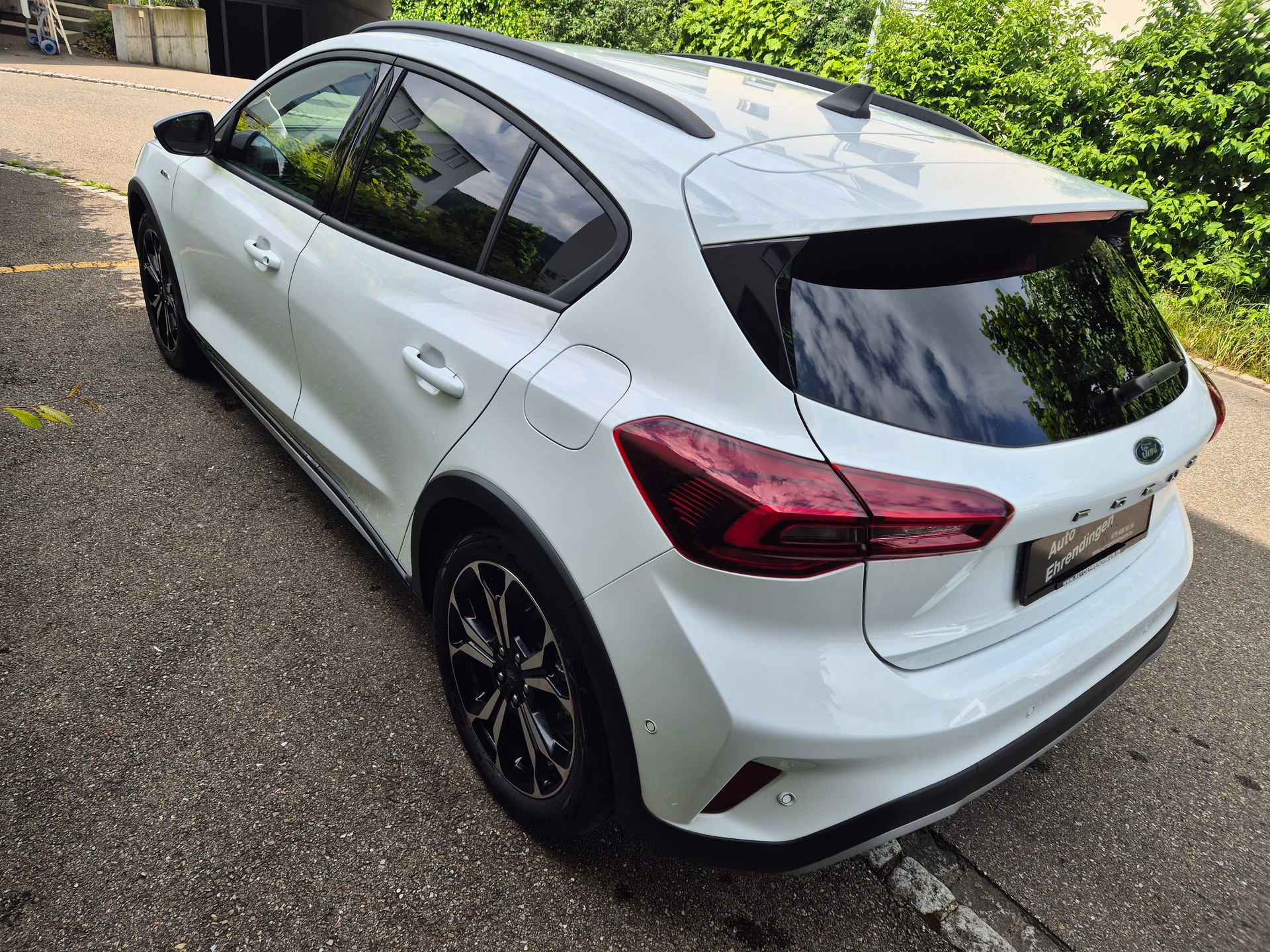 FORD Focus 1.0 MHEV Active X Automatic-image-6