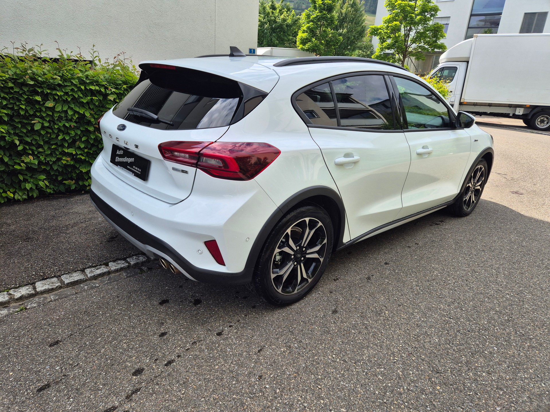 FORD Focus 1.0 MHEV Active X Automatic-image-4