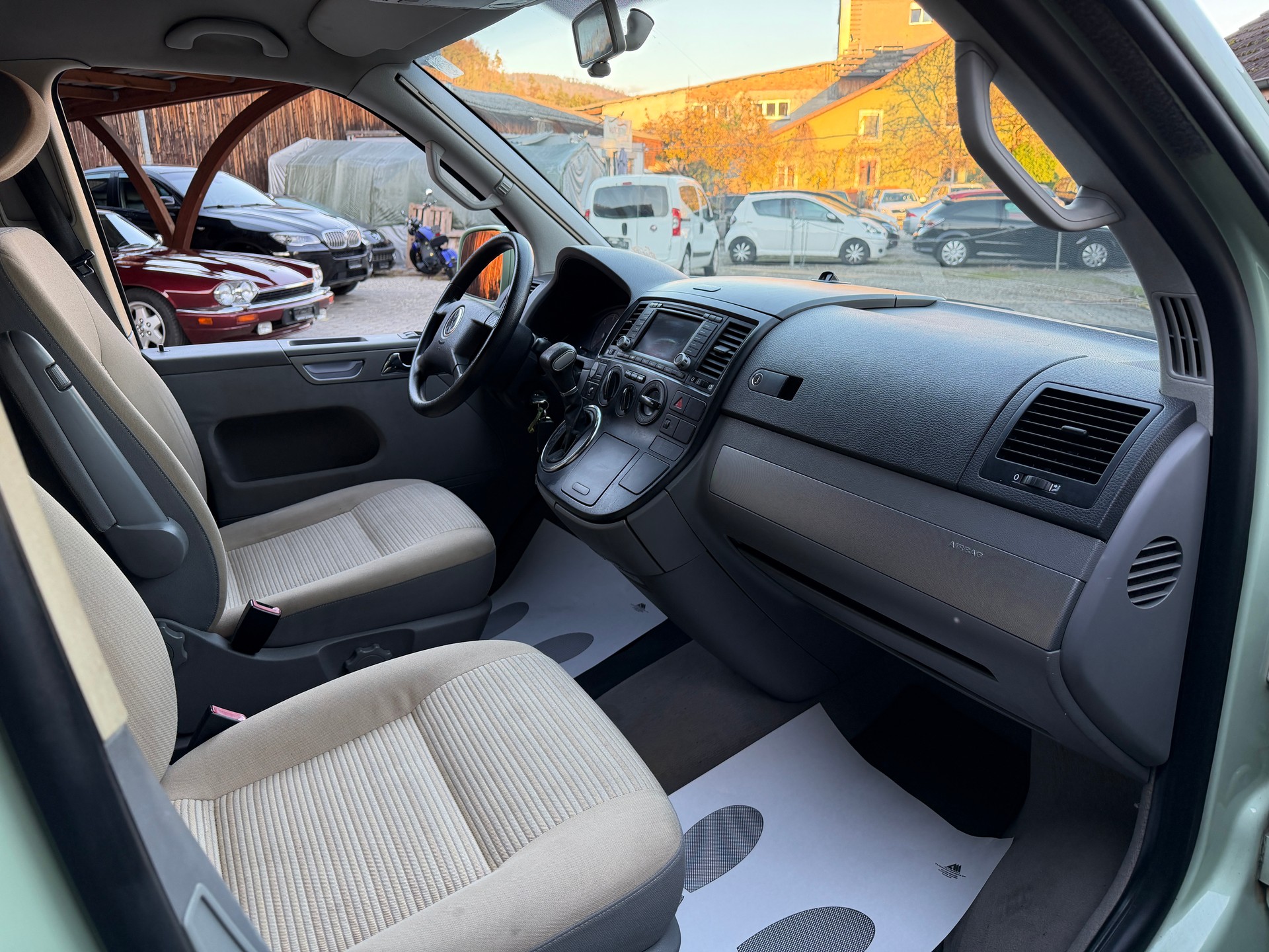VW T5 Multivan Trendline (Basis) 2.5 TDI 4M-image-6