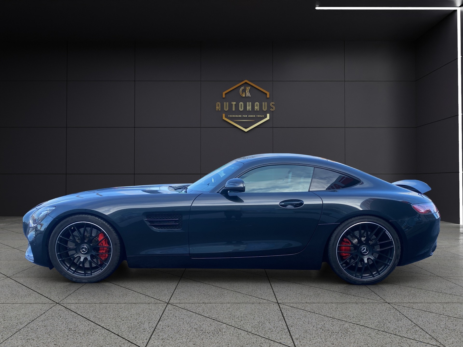 MERCEDES-BENZ AMG GT S Speedshift DCT-image-1