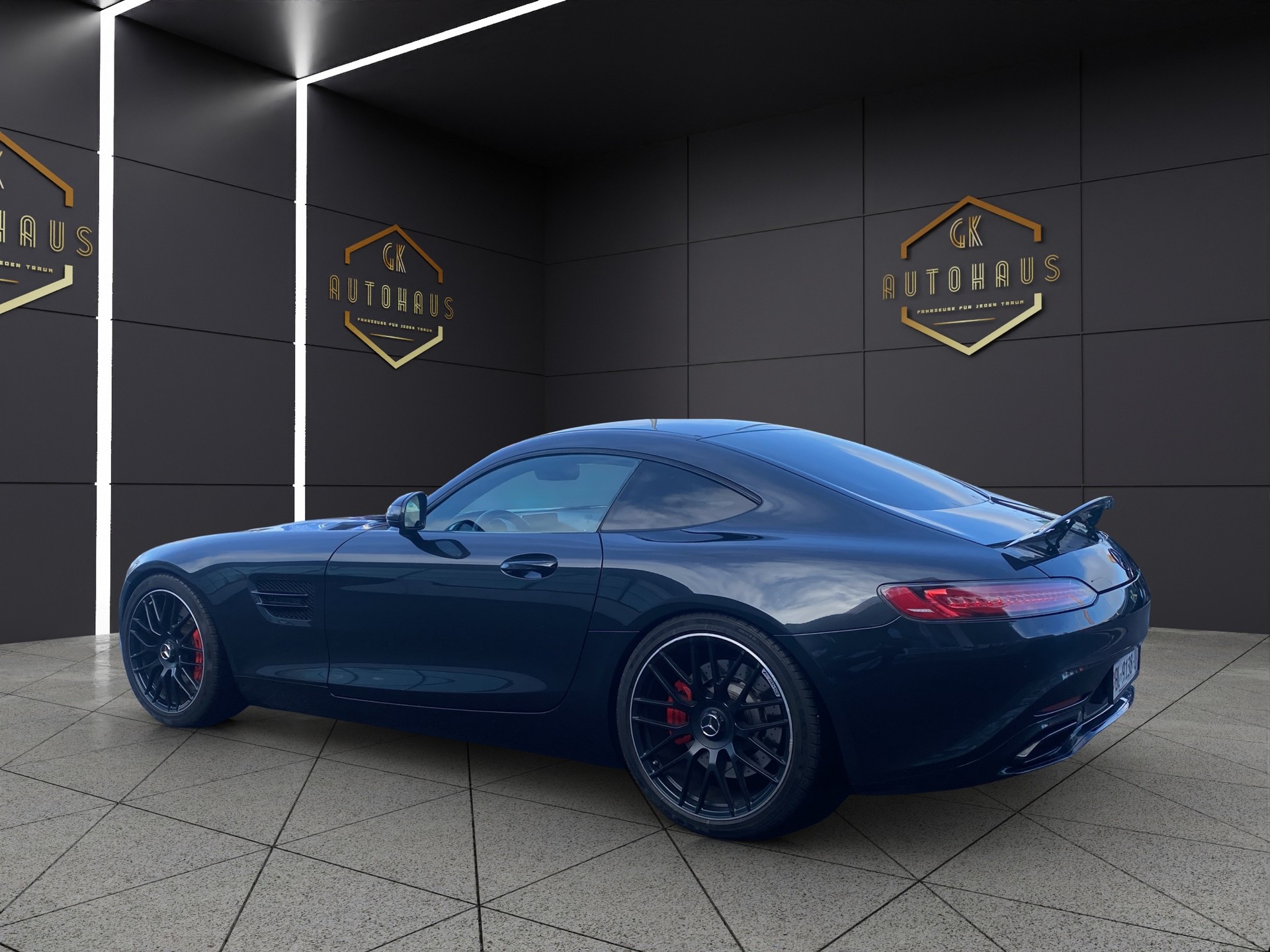 MERCEDES-BENZ AMG GT S Speedshift DCT-image-2
