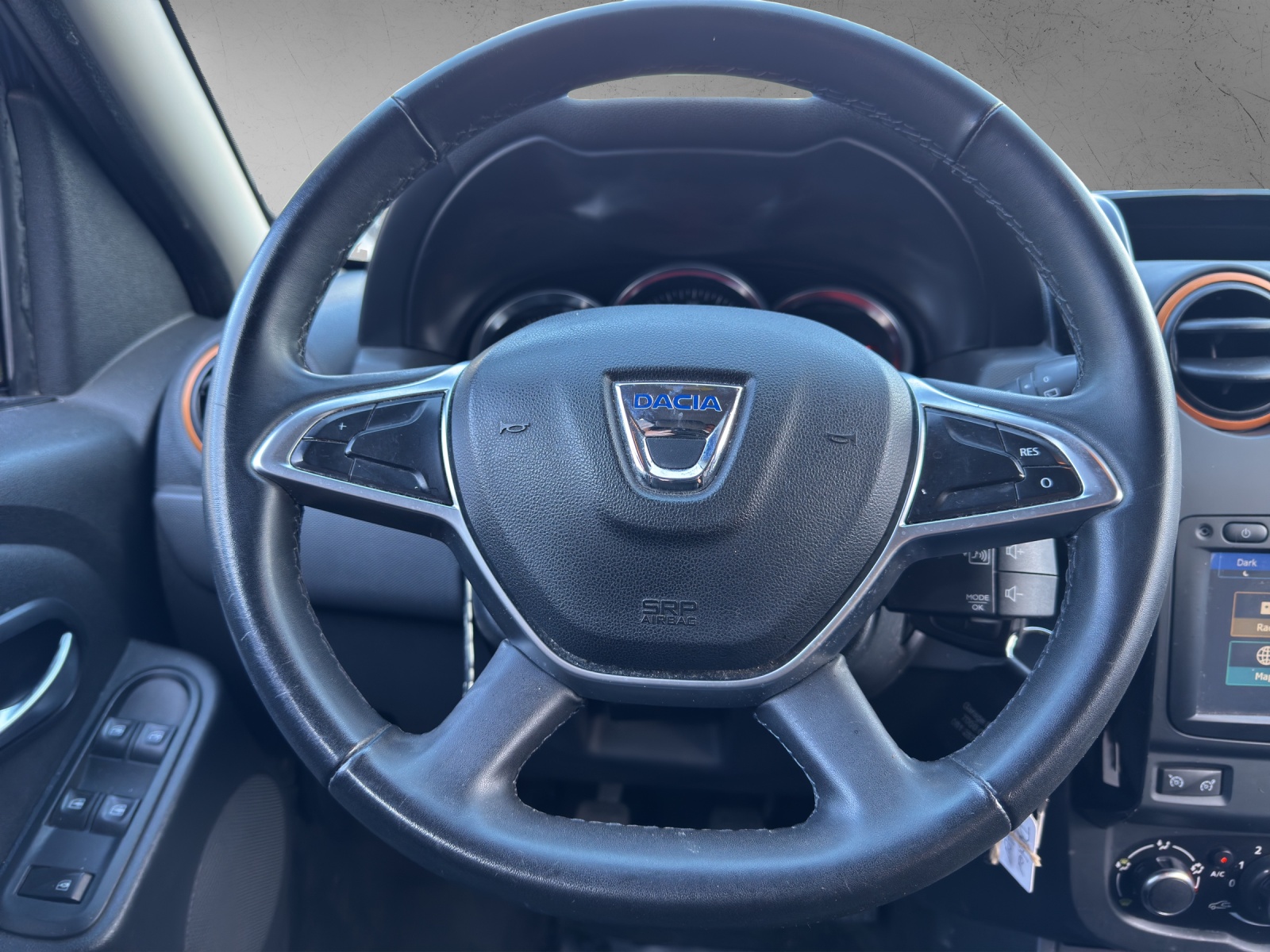 DACIA Duster 1.2 T Unlimited 4x4-image-7