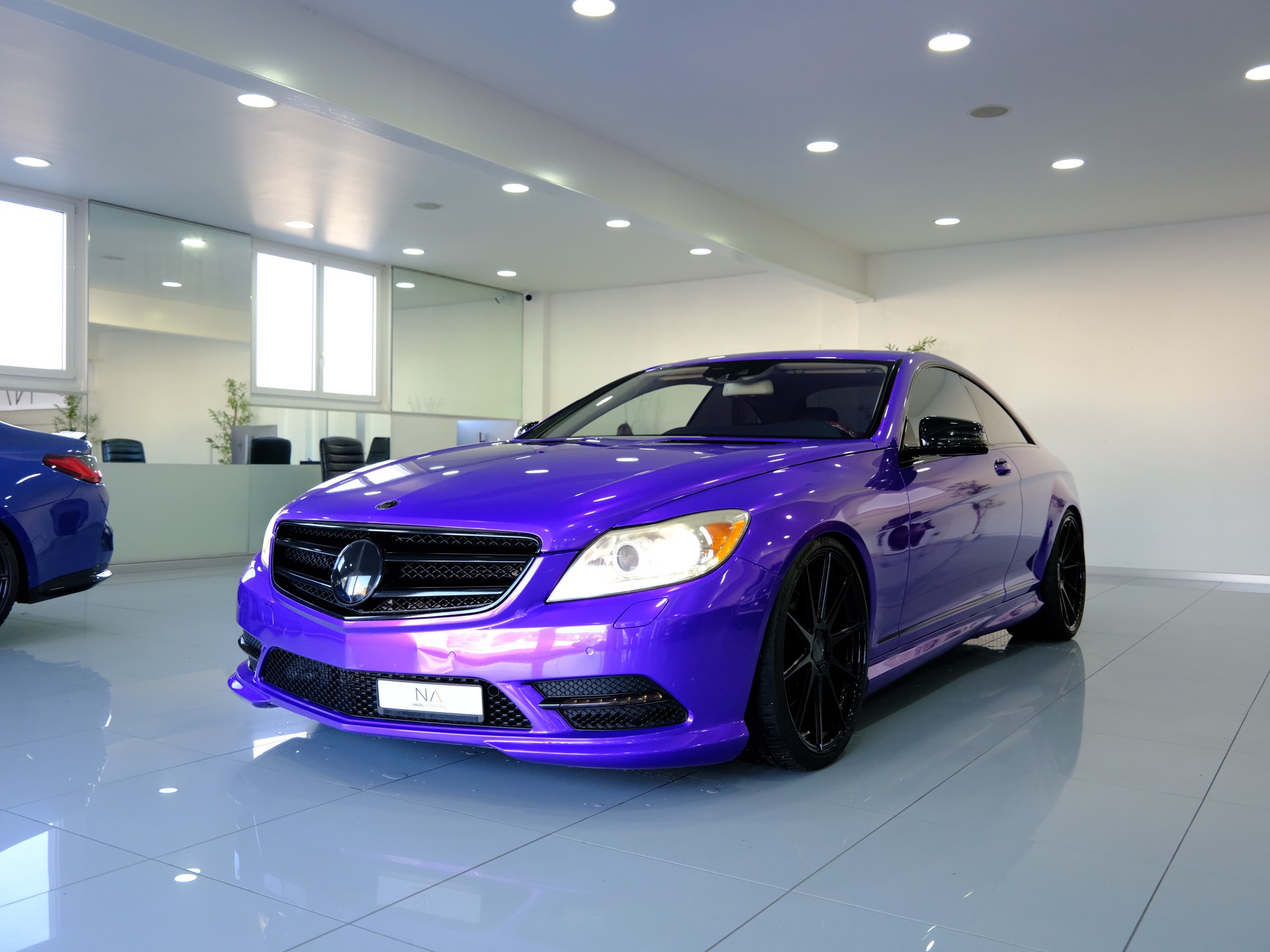 MERCEDES-BENZ CL 500 7G-Tronic-showroom-element-3