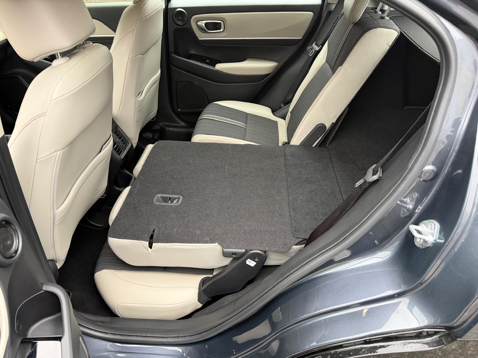 HONDA HR-V 1.5i-MMD Advance Style CVT-image-11