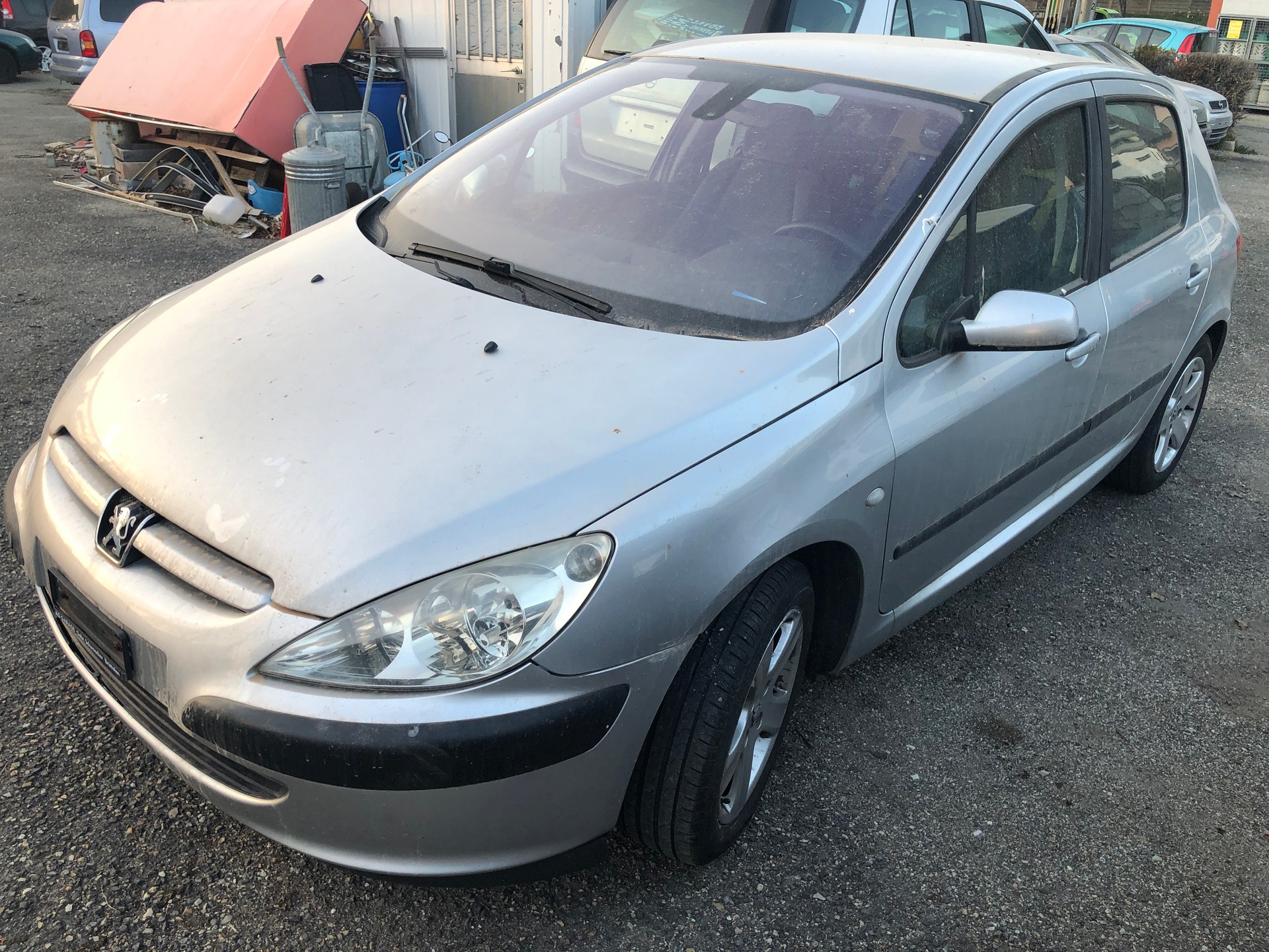 PEUGEOT 307 2.0 16V XT-image-1