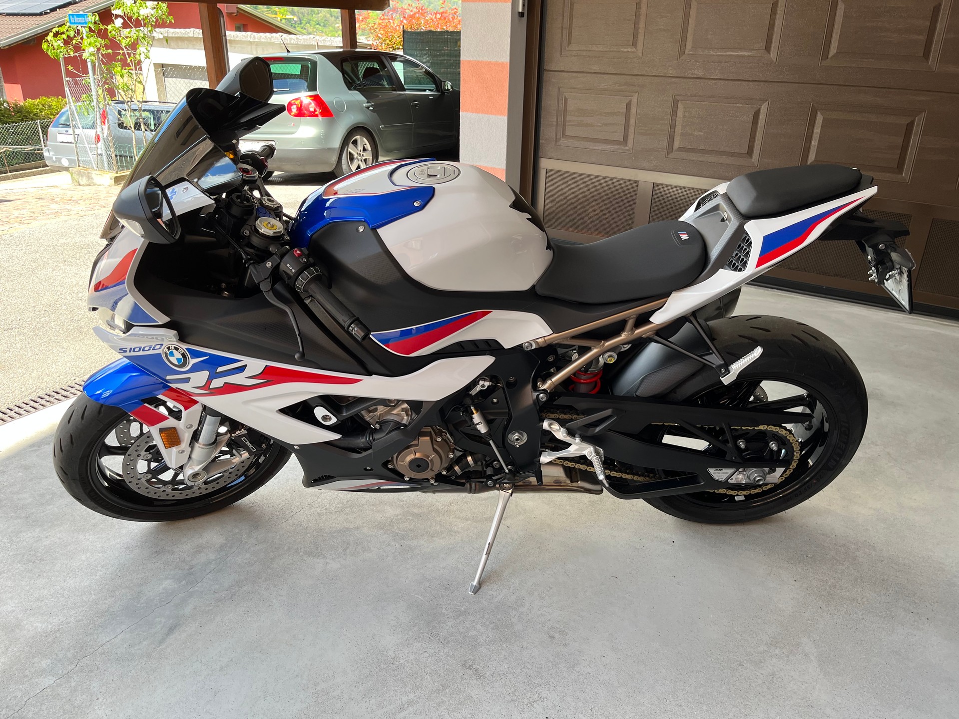 BMW S 1000 RR-image-2