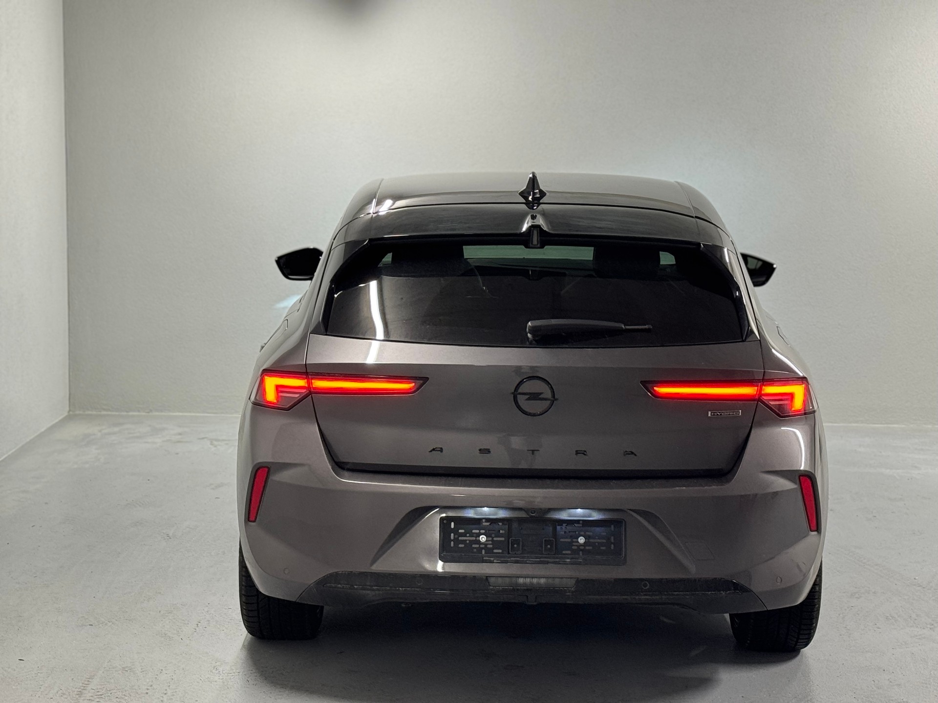 OPEL Astra 1.6 PHEV Turbo Swiss Plus A-image-4