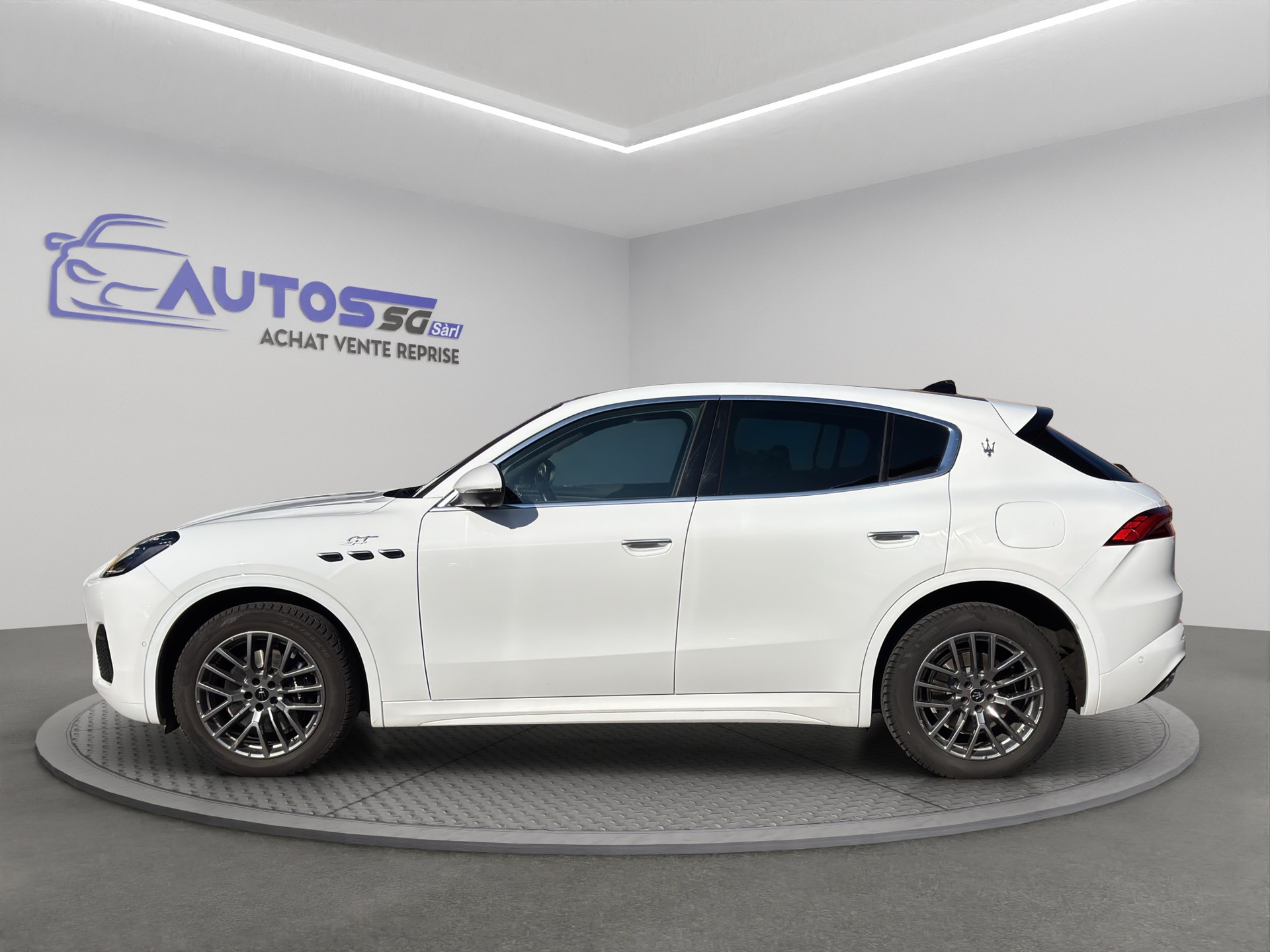 MASERATI Grecale 2.0 MHEV GT Hybrid Automatica-image-2