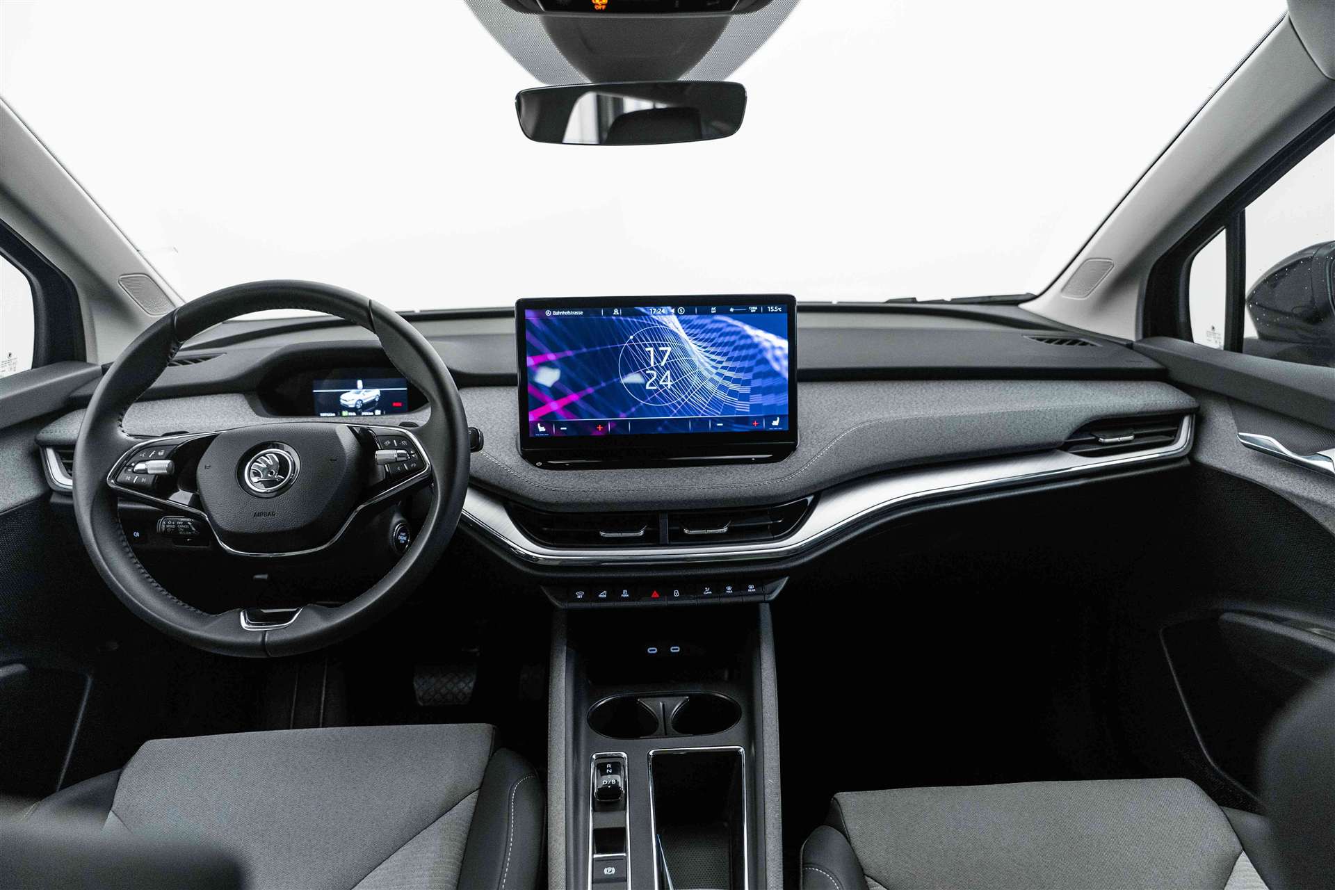 SKODA Enyaq iV 60-image-8