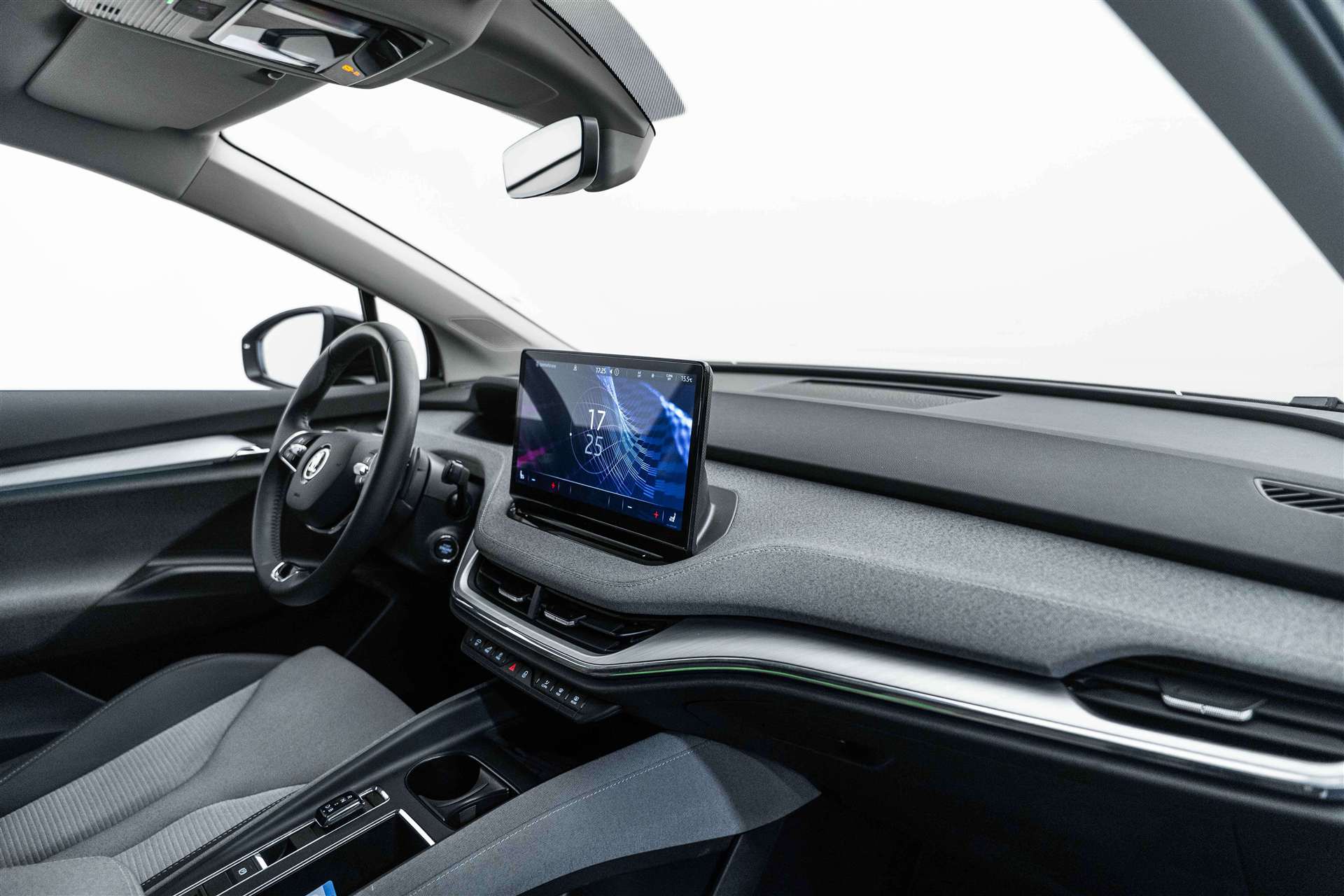 SKODA Enyaq iV 60-image-10